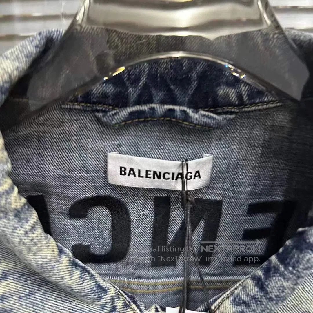 Balenciaga Balenciaga Denim Jacket with Embroidered Logo. Size US XS / EU 42 / 0 - 2 Thumbnail