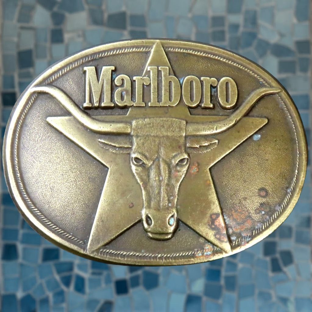 Marlboro VINTAGE Malboro Bull & Star Solid Brass Belt Buckle Shirt Mens 1987 Western Brass 1980s Cowboy Men Size ONE SIZE - 1 Thumbnail