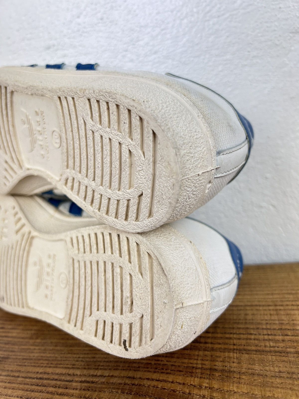Adidas 70s Vintage Adidas llie Nastase Tennis Archive Shoes Size US 10 / EU 43 - 23 Thumbnail