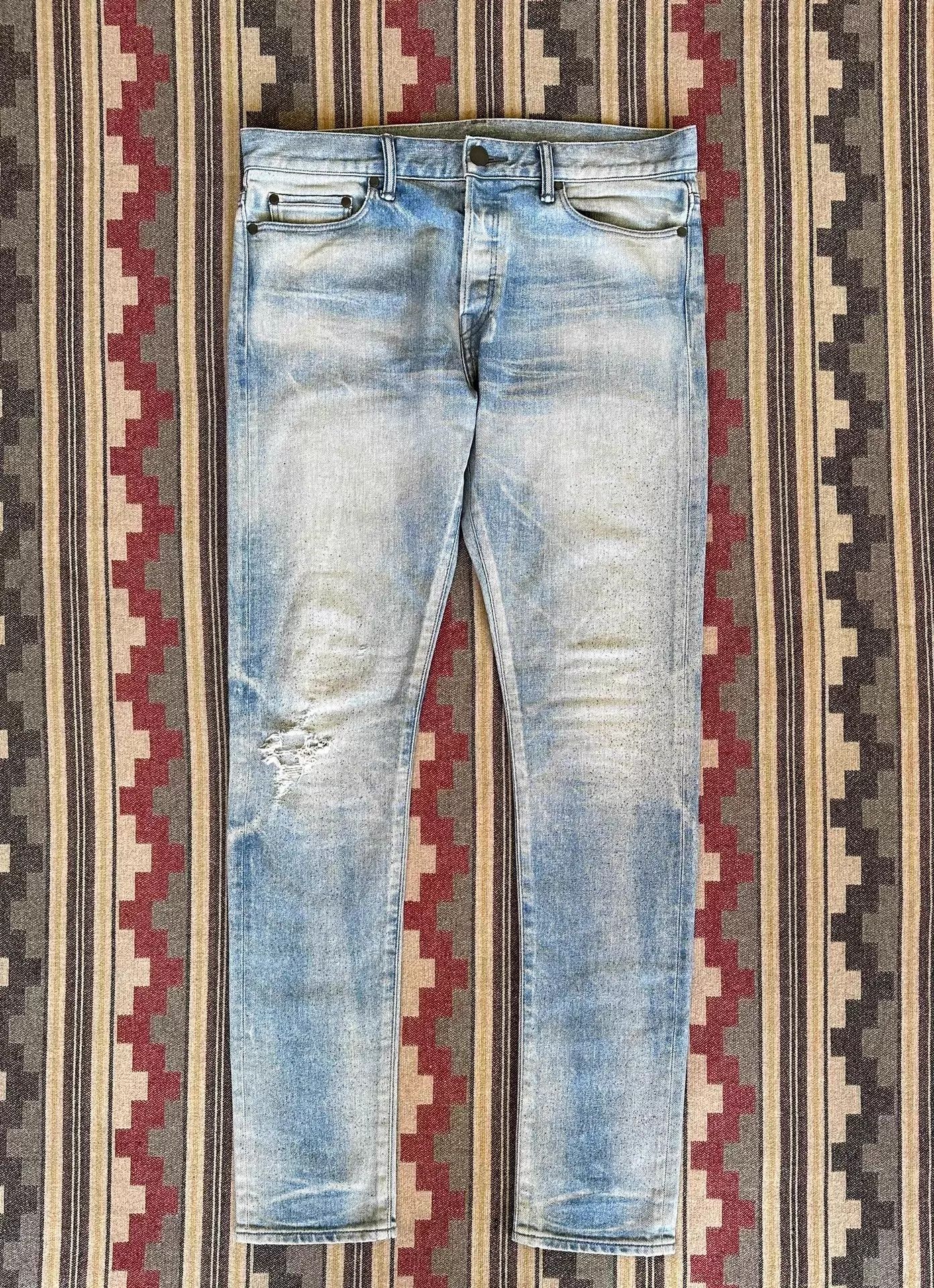 John Elliott John Elliott THE CAST 2 Okayama washed destroyed 32 jeans Size US 32 / EU 48 - 1 Thumbnail