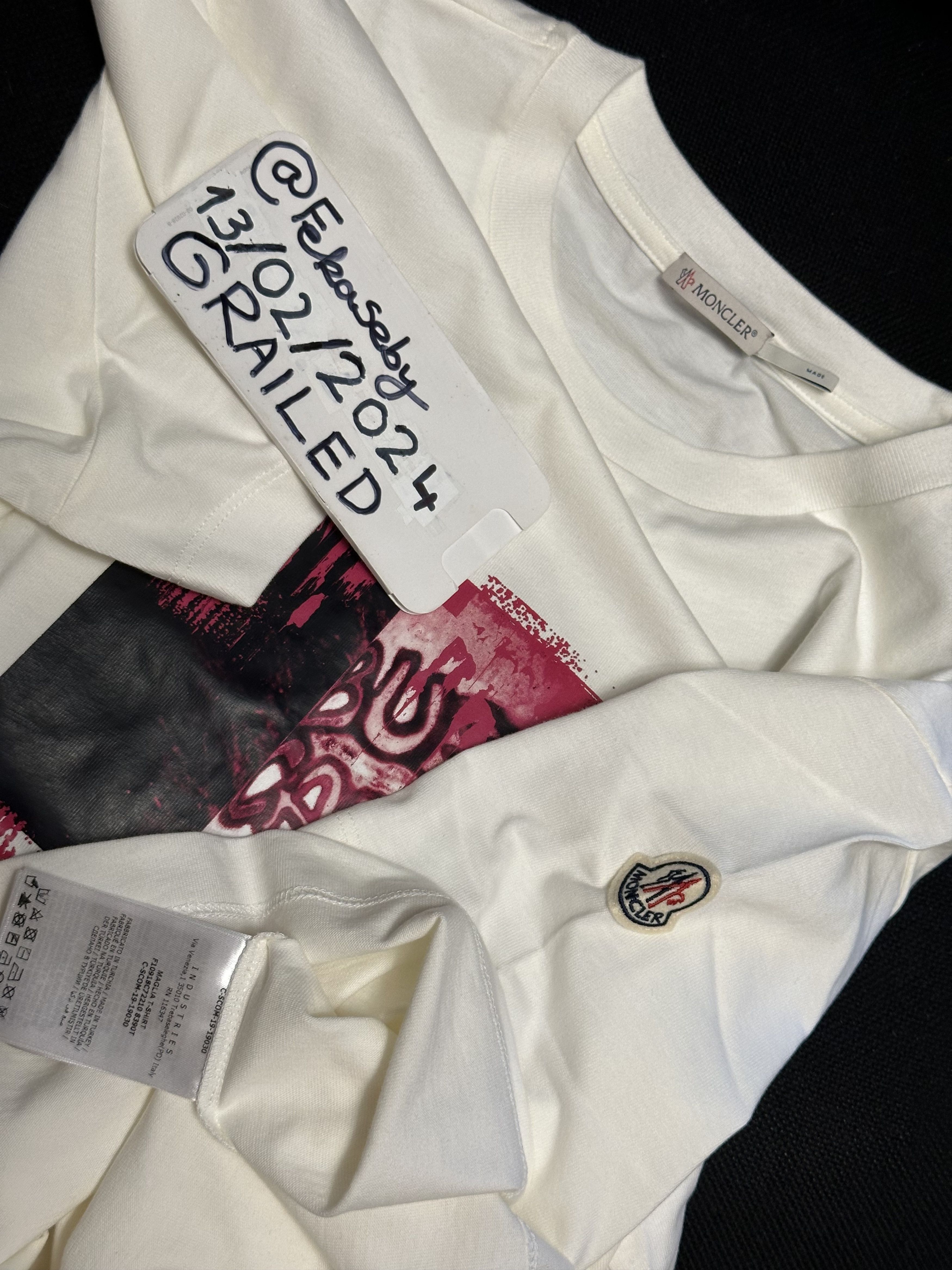 Moncler MONCLER Maglia T-shirt Size US M / EU 48-50 / 2 - 7 Thumbnail