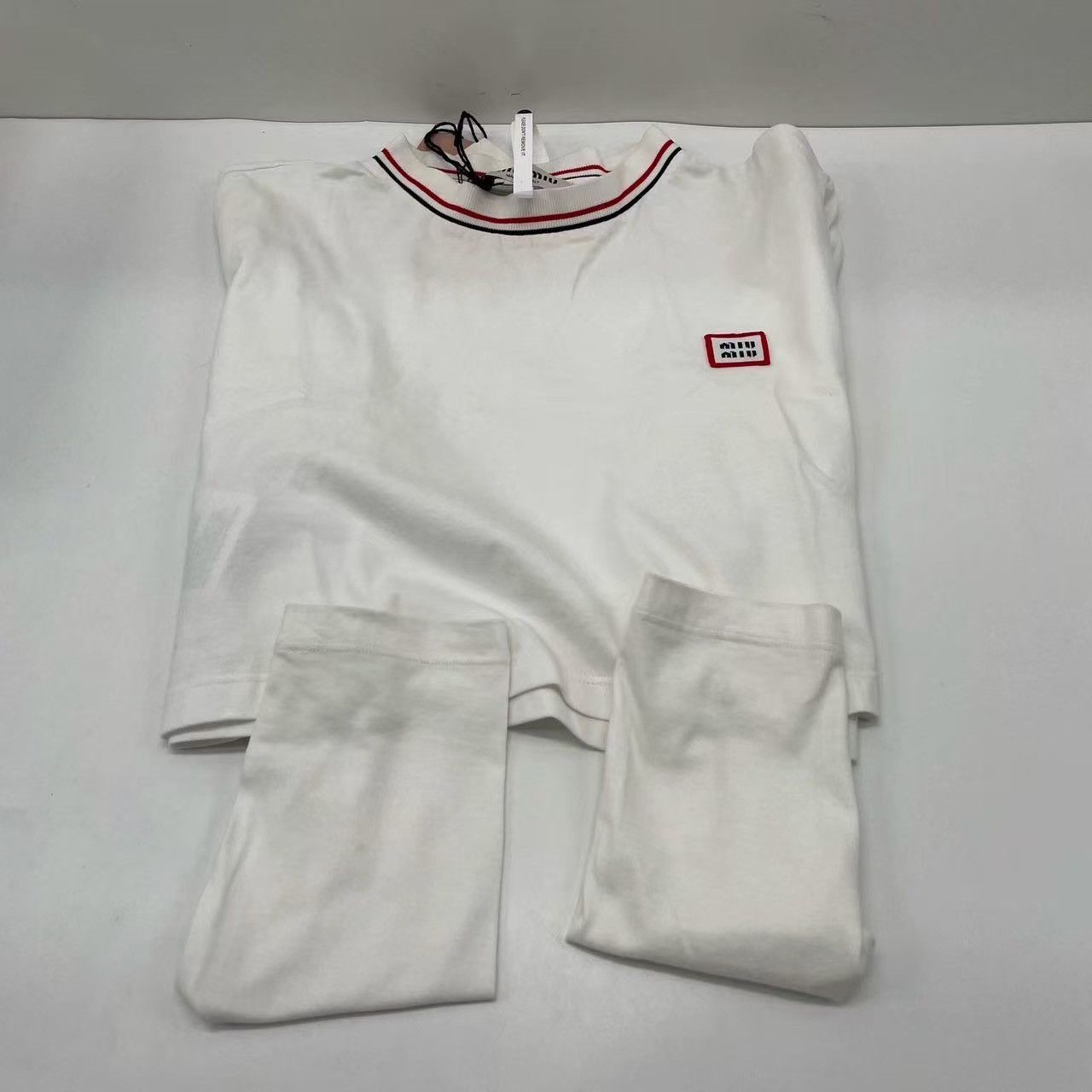 Miu Miu Miu Miu White Long Sleeve Crop Top Size XS / US 0-2 / IT 36-38 - 1 Thumbnail