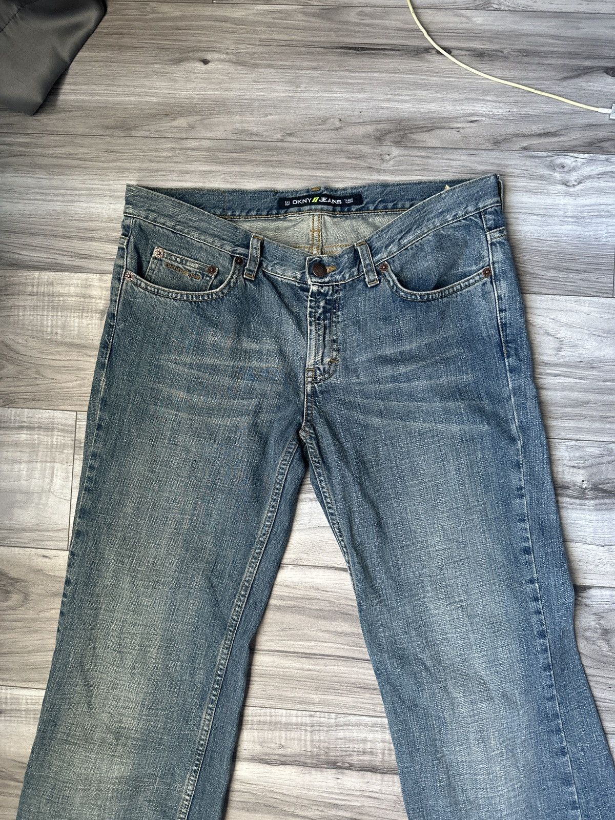 DKNY vintage mens denim jeans