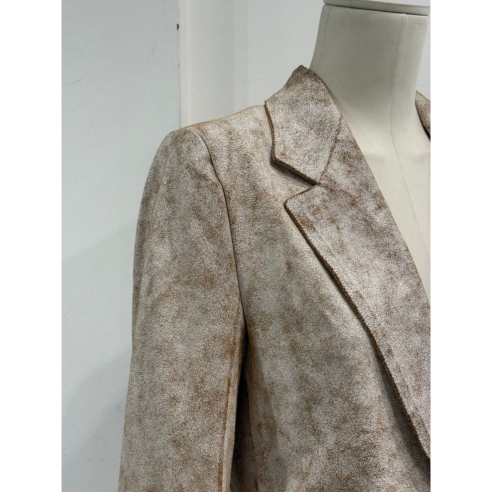 Ann Demeulemeester S/S2002 Ann Demeulemeester distressed cracked leather coat Size S / US 4 / IT 40 - 4 Thumbnail