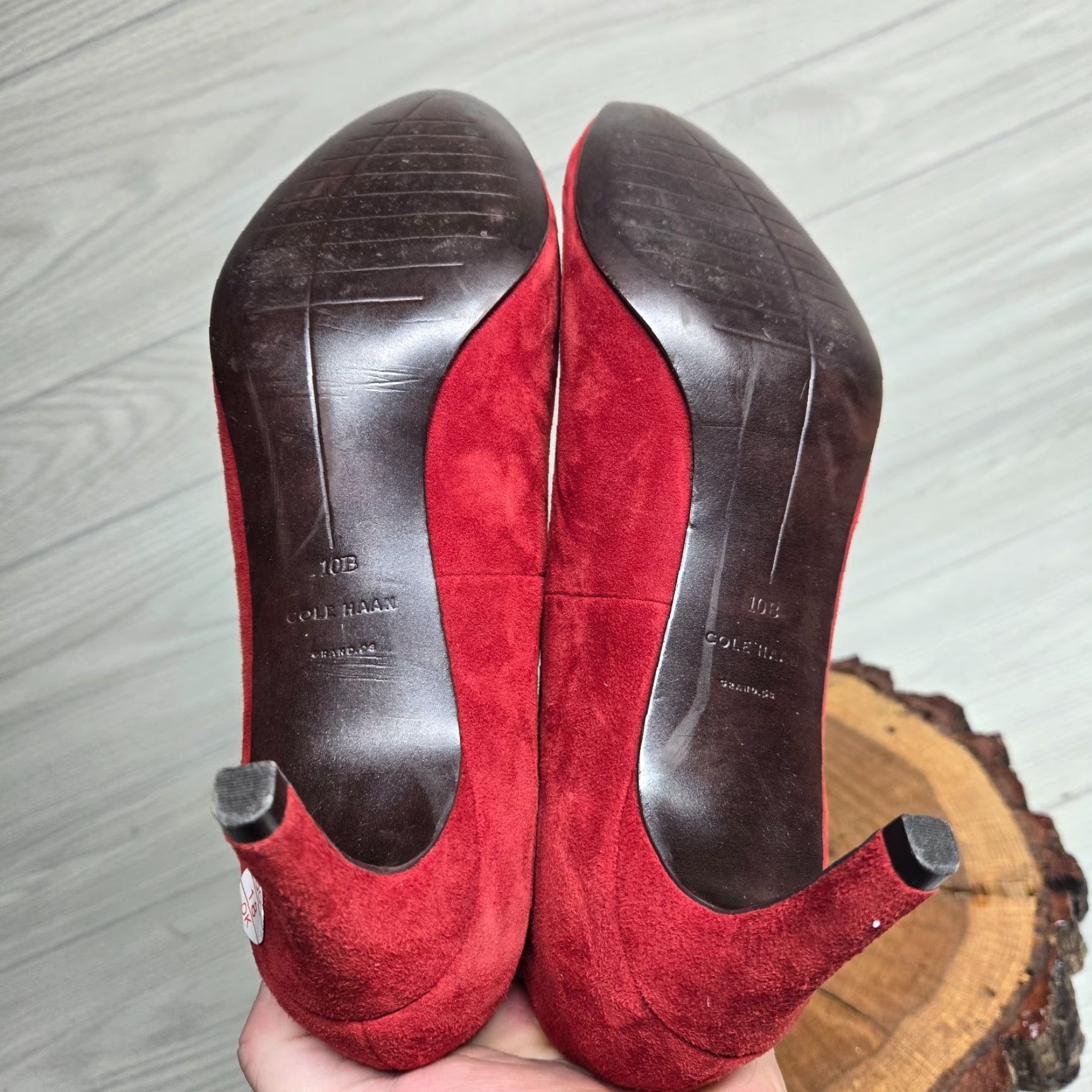 Cole Haan Cole Haan Pumps Women's Burgundy Suede Leather Round Toe Adult 10B Shoes Casual Leather Lining Women 10 Burgundy Suede Leather Pumps Size US 10 / IT 40 - 7 Thumbnail