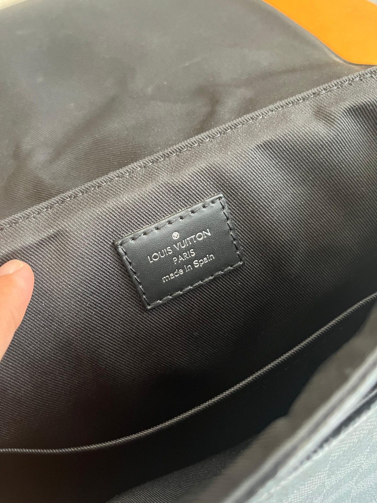 Louis Vuitton Louis vuitton damier limited edition Size 26 - 4 Thumbnail