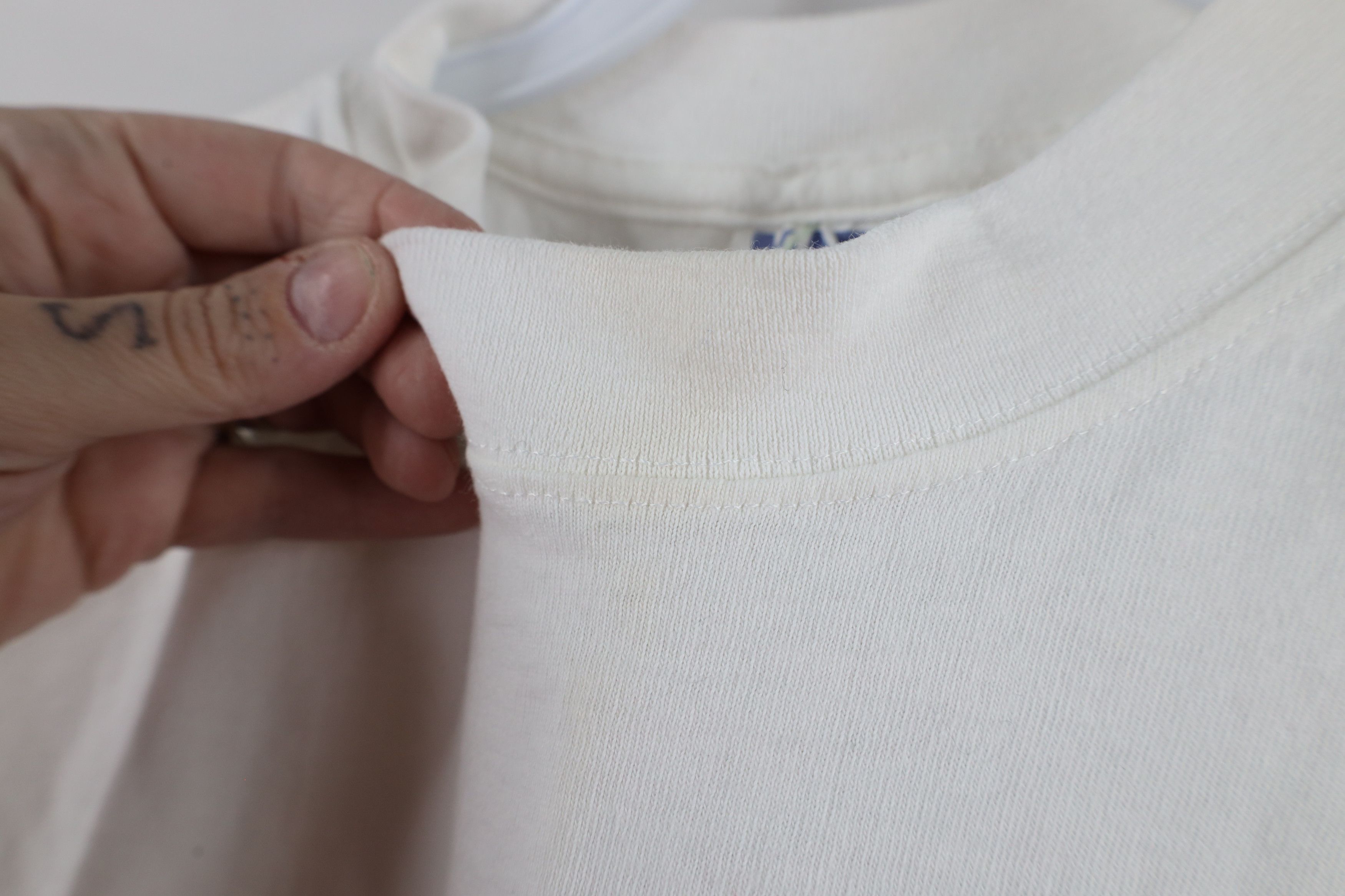 Vintage Vintage 90s Martial Arts America T-Shirt White Cotton Size US M / EU 48-50 / 2 - 7 Thumbnail