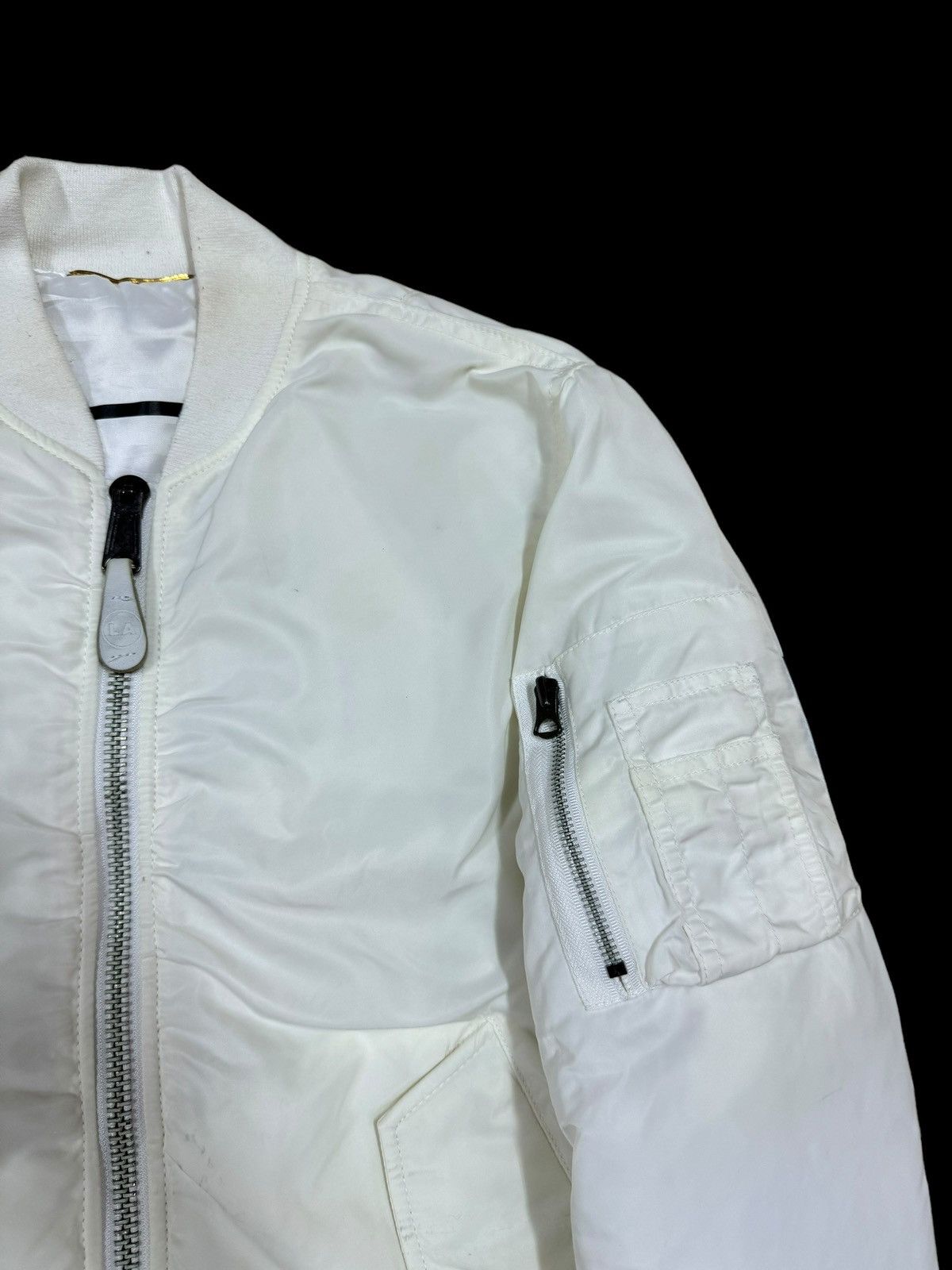 Alpha Industries Alpha Industries X Larne White Ma-1 Bomber Jacket Size US M / EU 48-50 / 2 - 9 Thumbnail