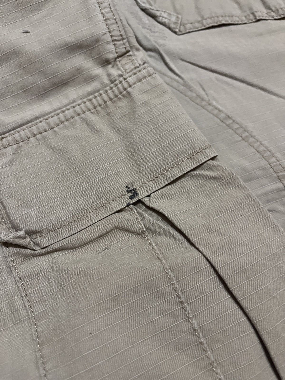 Carhartt × Vintage Vintage Y2K Carhartt Bermuda cargo japan style shorts Size US 36 / EU 52 - 8 Thumbnail