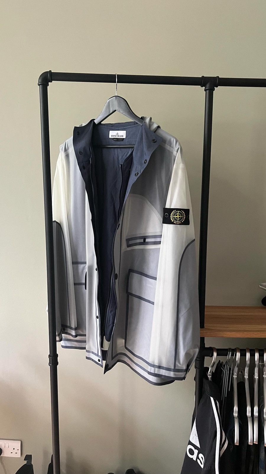 Massimo Osti × Stone Island Stone Island 40 anniversary luminescent polycover Size US XL / EU 56 / 4 - 2 Thumbnail