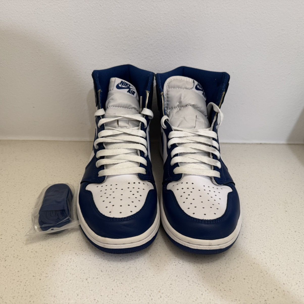 Jordan Brand Air Jordan 1 ‘Storm Blue’ (2016) Size US 8.5 / EU 41-42 - 3 Thumbnail