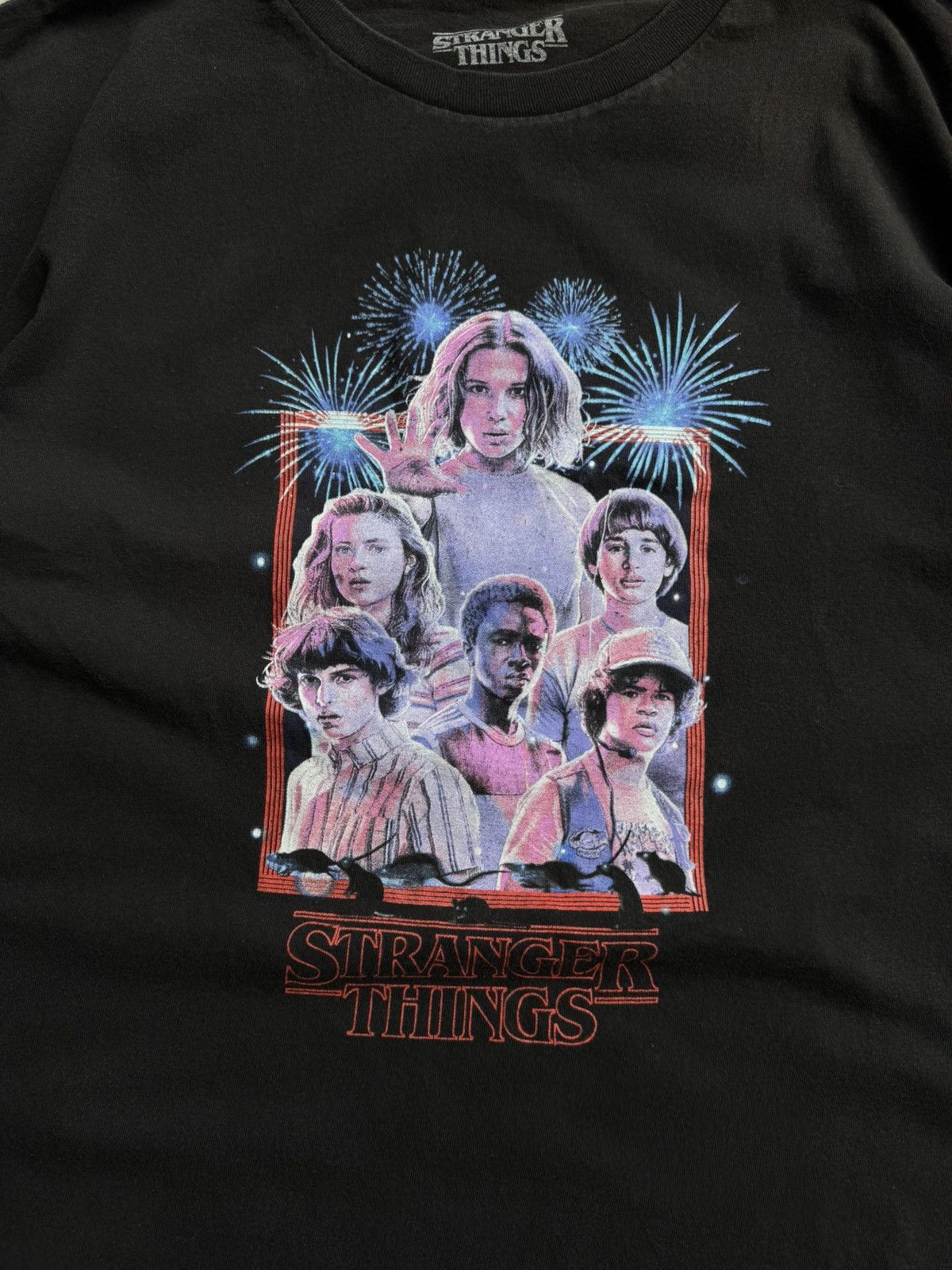 Vintage Stranger things t shirt Size US XL / EU 56 / 4 - 2 Thumbnail