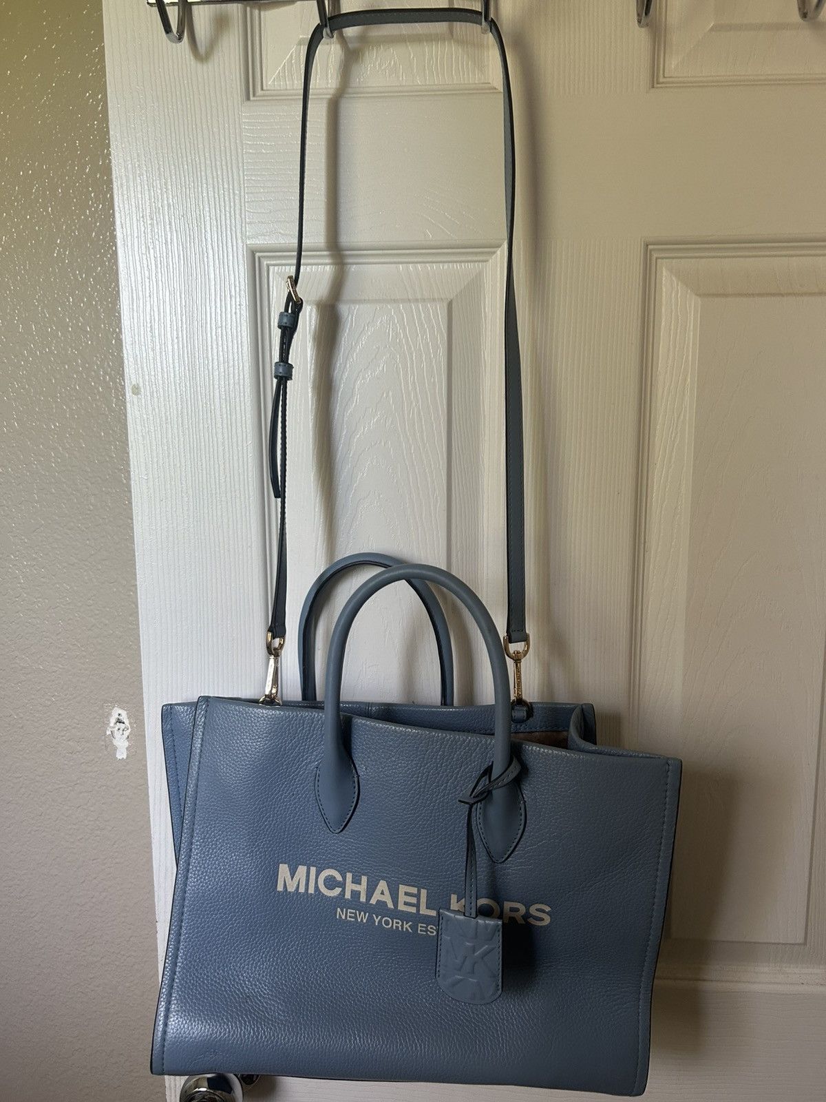 Michael Kors Micahel kors bag comes with matching wallet Size ONE SIZE - 1 Thumbnail