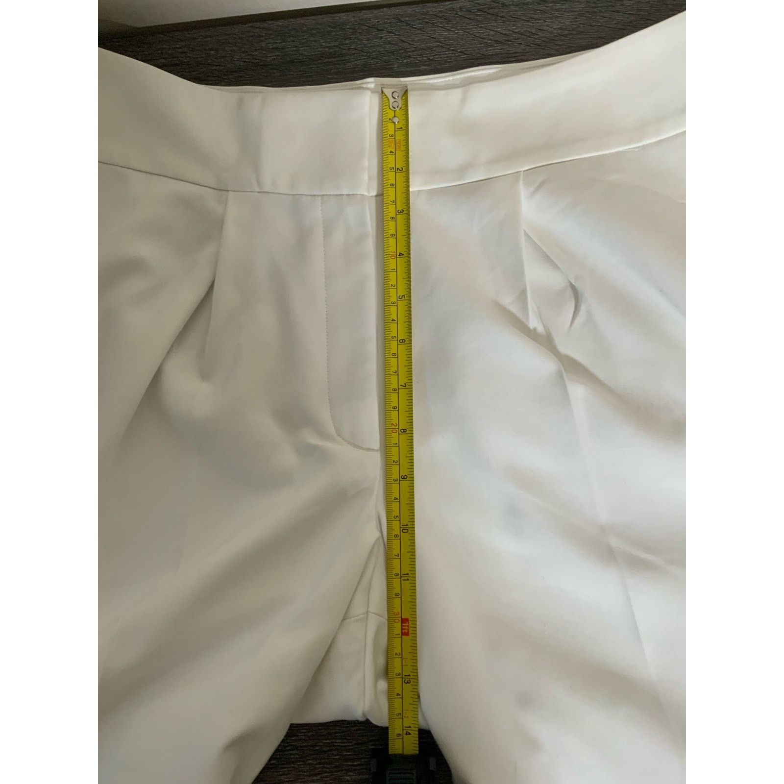 Express Express High Waisted White Baggy Pleated Wide Leg Jeans Size 34" / US 12 / IT 48 - 8 Thumbnail