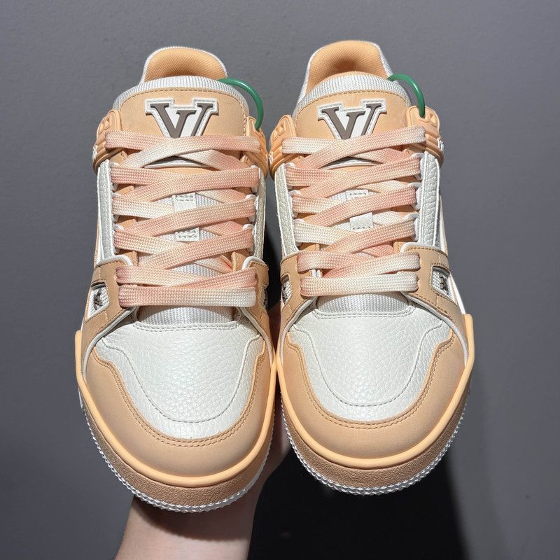 Louis Vuitton Louis Vuitton Trainer Low-Top Sneakers in Orange Size US 10 / EU 43 - 2 Thumbnail