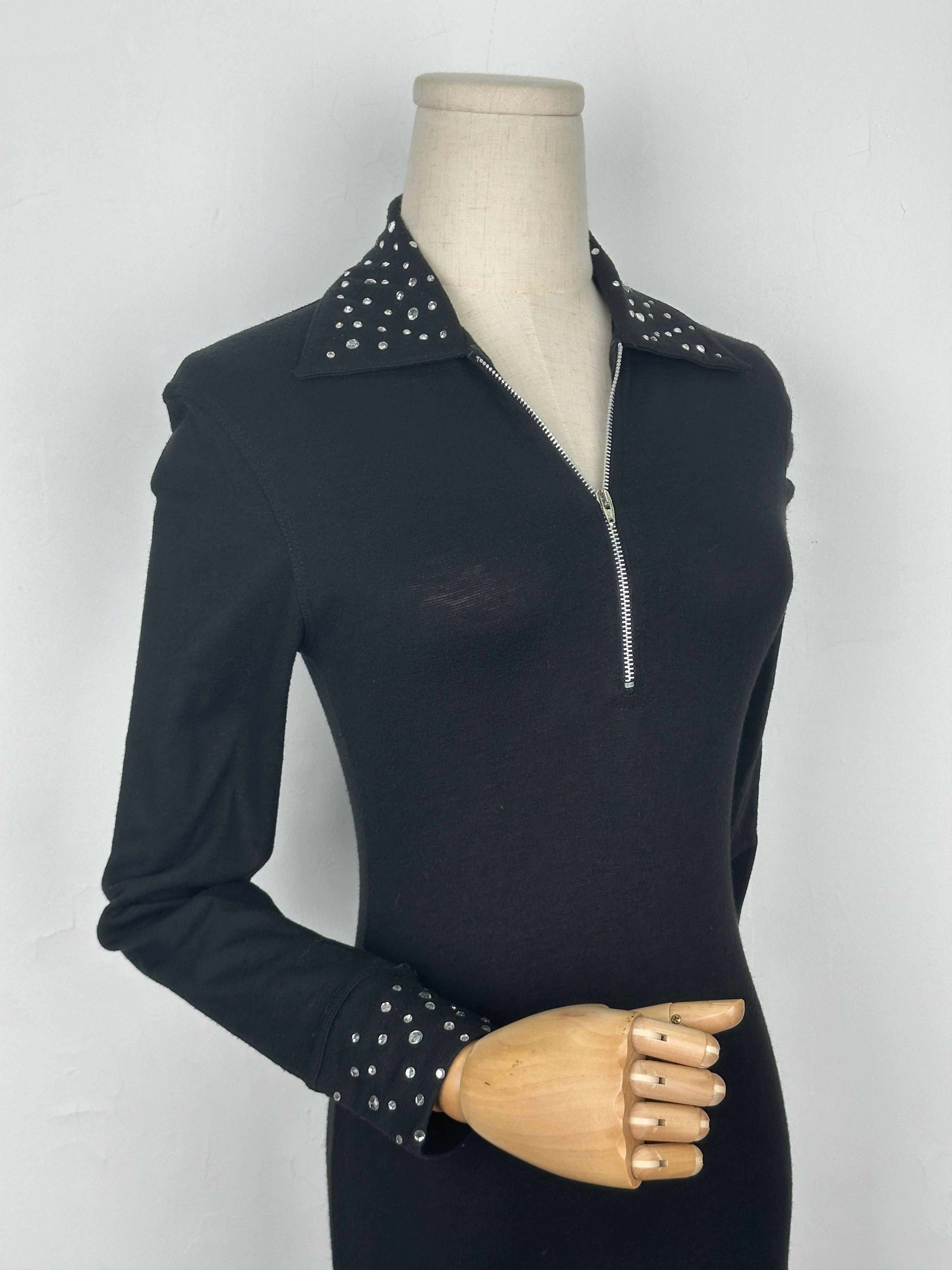Moschino Moschino Jeans Black V Neck Dress Size M / US 6-8 / IT 42-44 - 5 Thumbnail