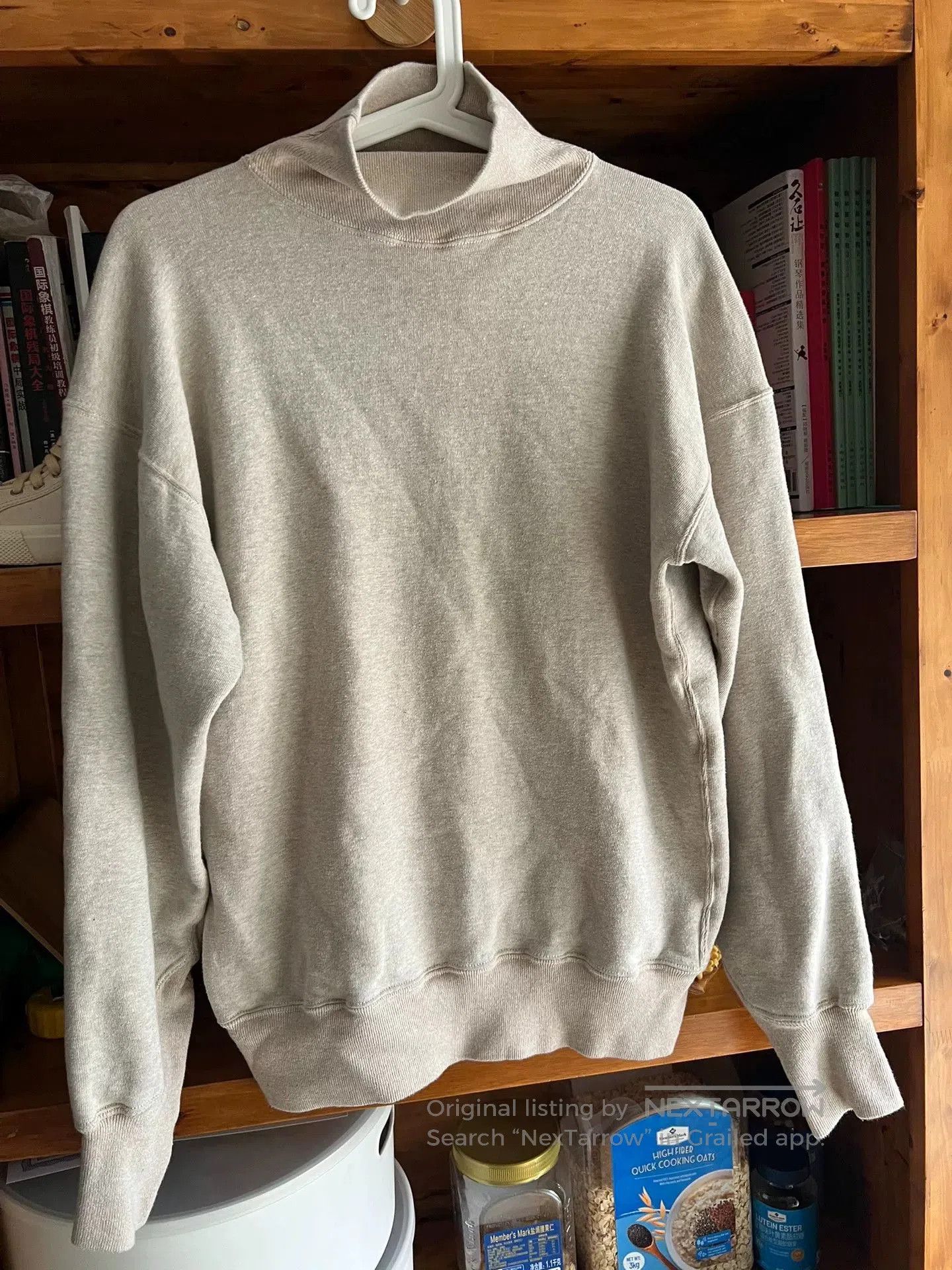 Warehouse vintage high-neck plush sweatshirt in oatmeal. Size US M / EU 48-50 / 2 - 2 Thumbnail