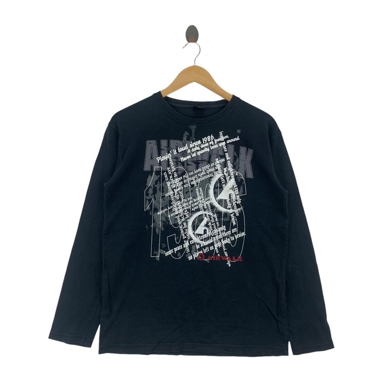 Vintage Vintage AIRWALK SKATEBOARD GRAFFITI Tee Shirt Top Size US M / EU 48-50 / 2 - 1 Thumbnail