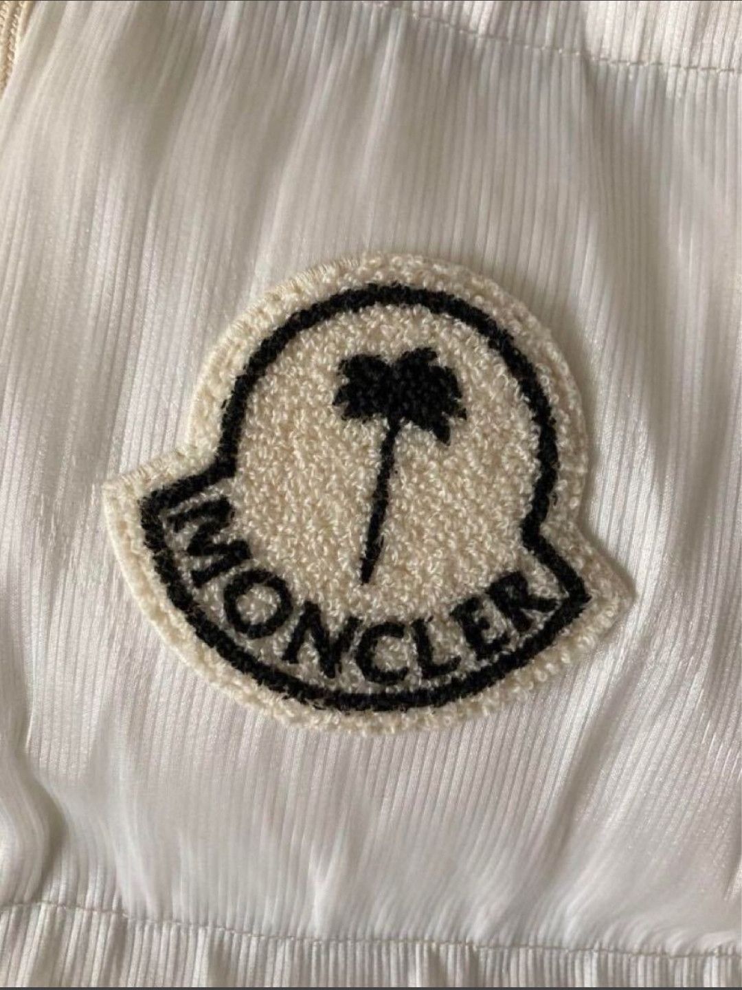 Moncler × Palm Angels Moncler x Palm Angels Maya 70 Optical Fiber Jacket White Size US M / EU 48-50 / 2 - 6 Thumbnail