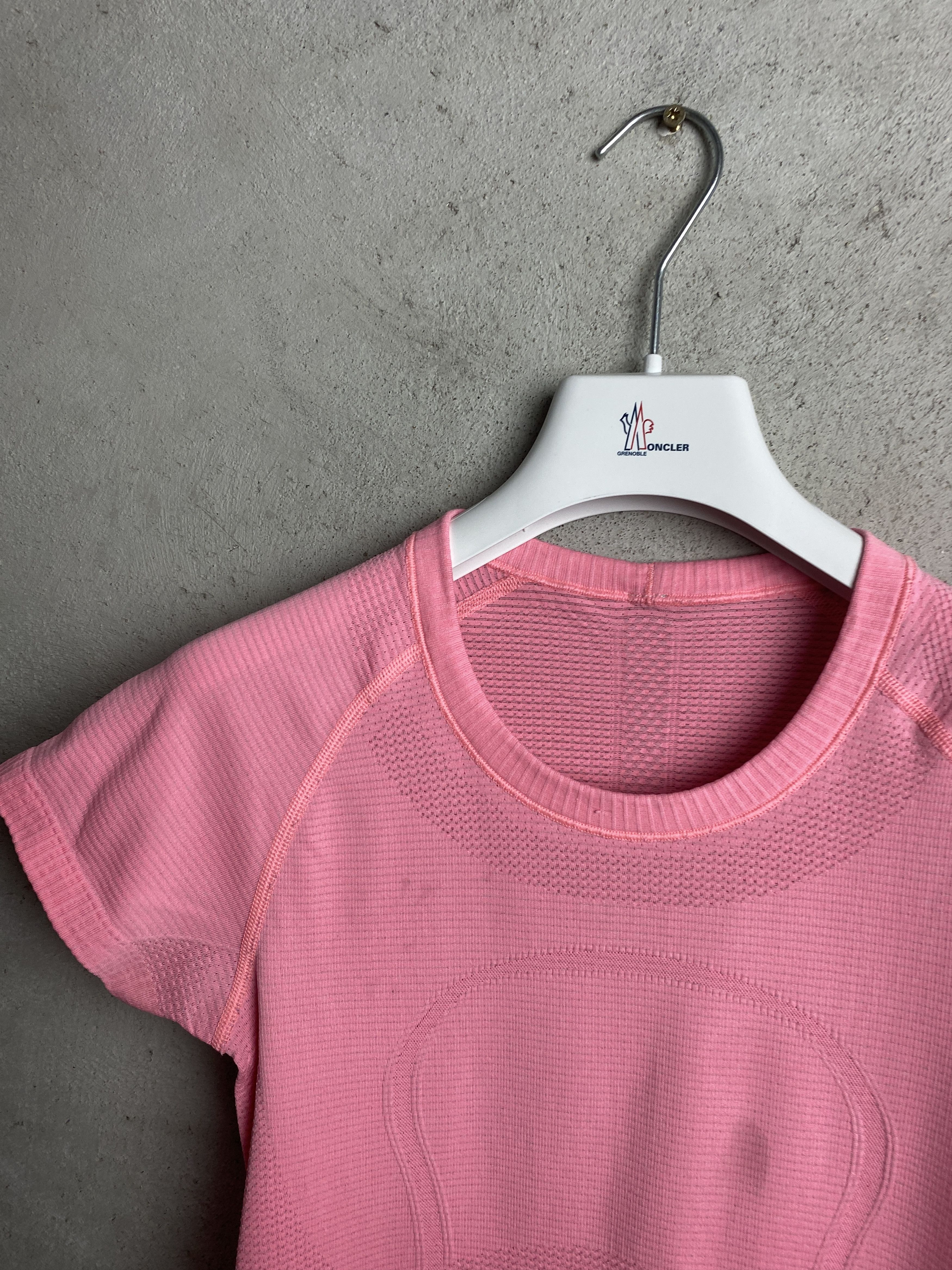 Lululemon Lululemon Swiftly Tech t-shirt tee yoga gym pilates Size M / US 6-8 / IT 42-44 - 2 Thumbnail