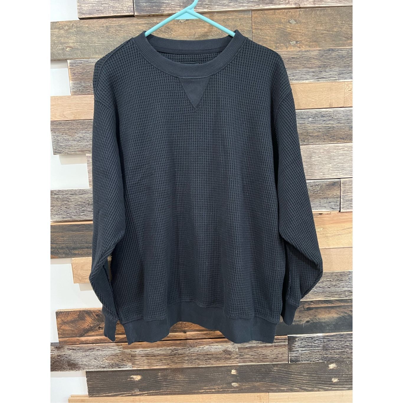 Other Aerie NWT Black Crew Neck Casual Long Sleeve Shirt Men's Siz Size US S / EU 44-46 / 1 - 1 Thumbnail