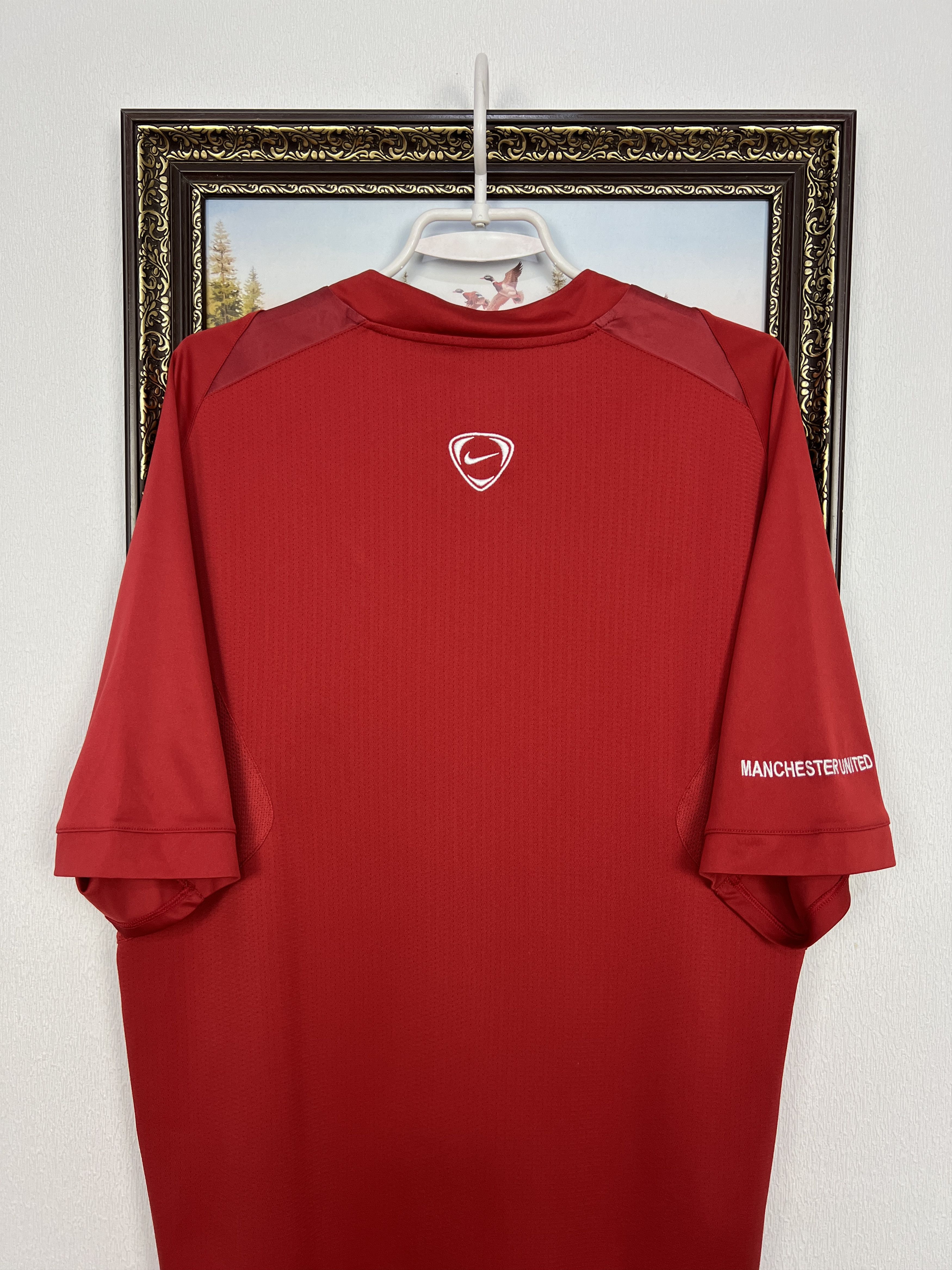 Nike Vintage Nike Manchester United Football Train Shirt Soccer Size US L / EU 52-54 / 3 - 13 Thumbnail