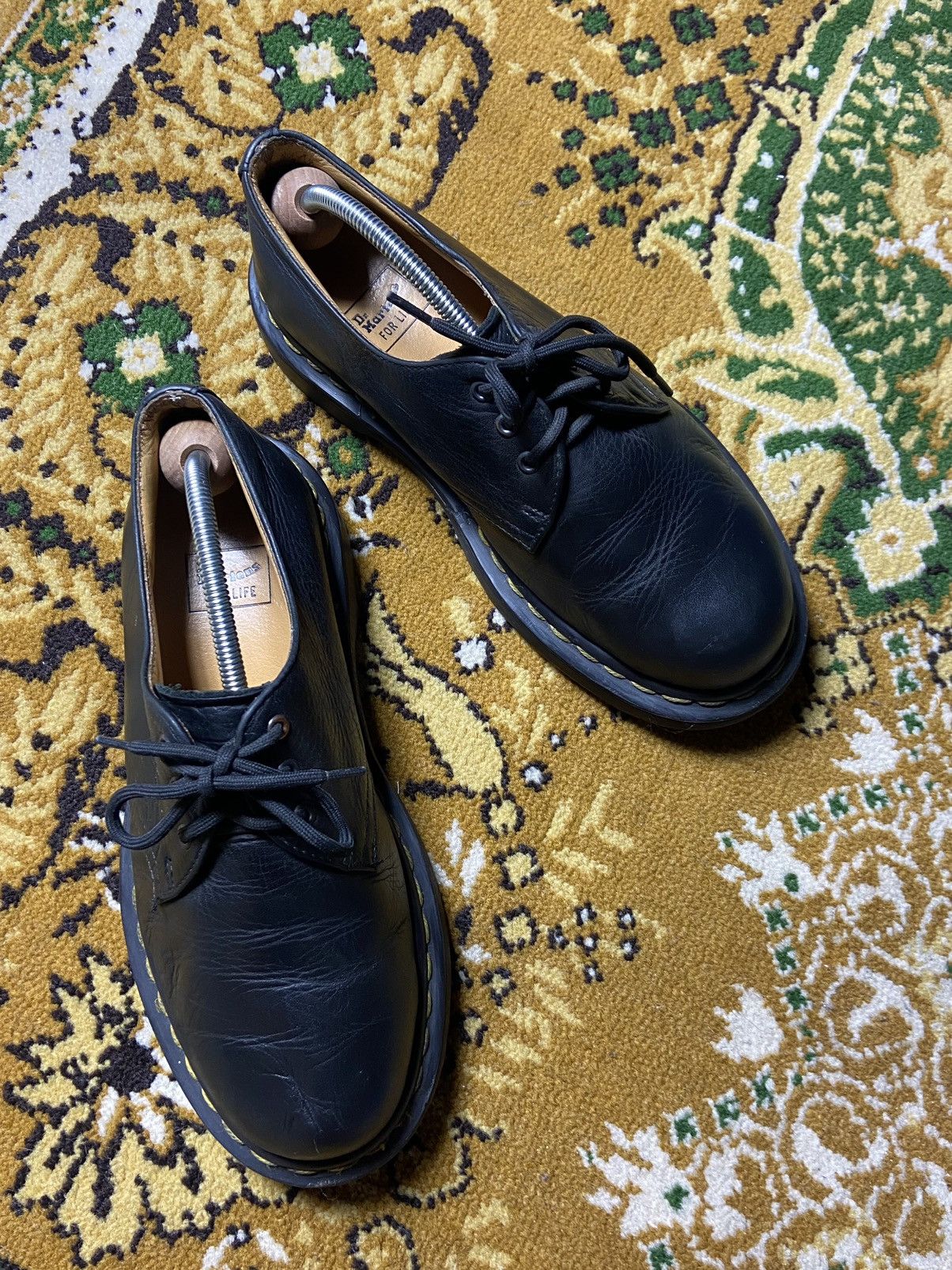 Dr. Martens Vintage Dr Martens Black Leather Oxford Shoes Size US 6 / IT 36 - 1 Thumbnail