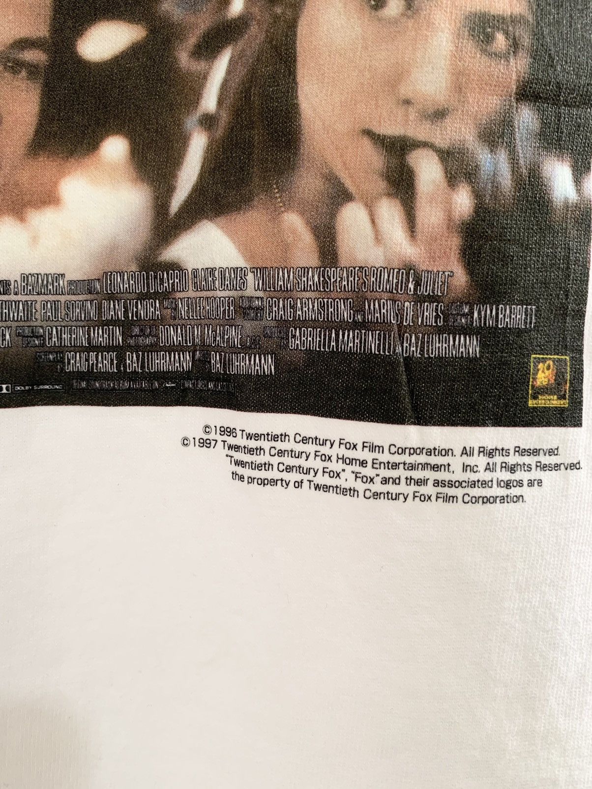 Vintage × Warner Bros Vintage romeo and juliet 1996 promo tee Size US M / EU 48-50 / 2 - 3 Thumbnail