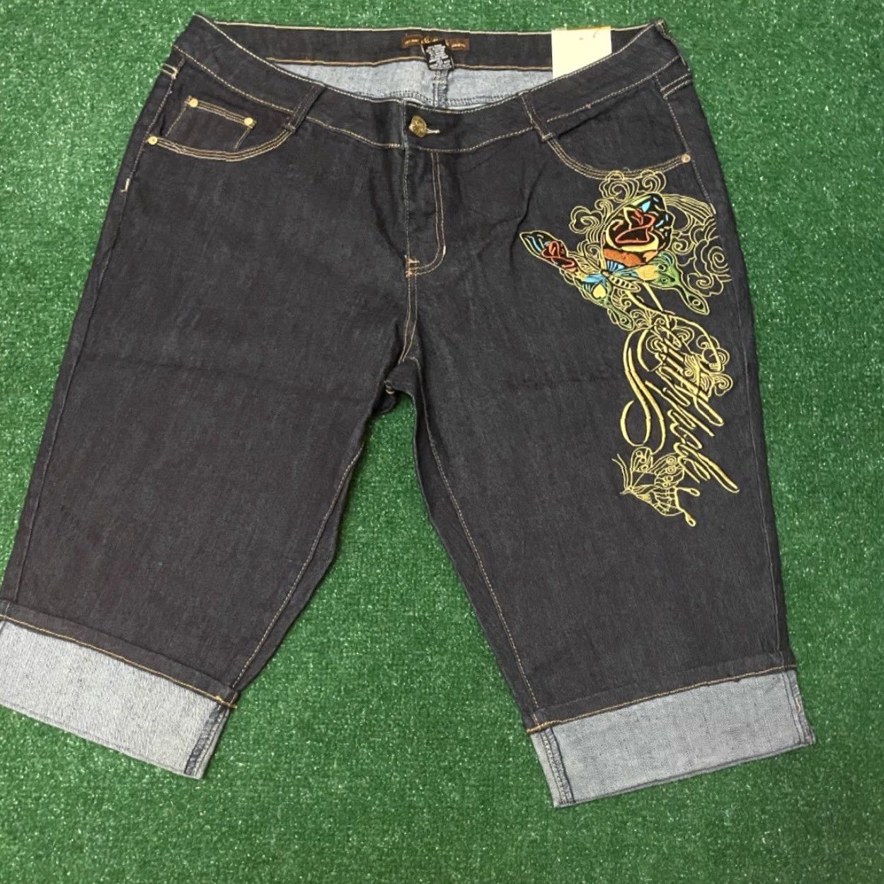 Southpole VINTAGE Southpole Jeans Capri Womens Size 20 Blue Butterfly Baggy Hip Hop Grunge Y2K Capris Size 42" / US 20 - 4 Thumbnail
