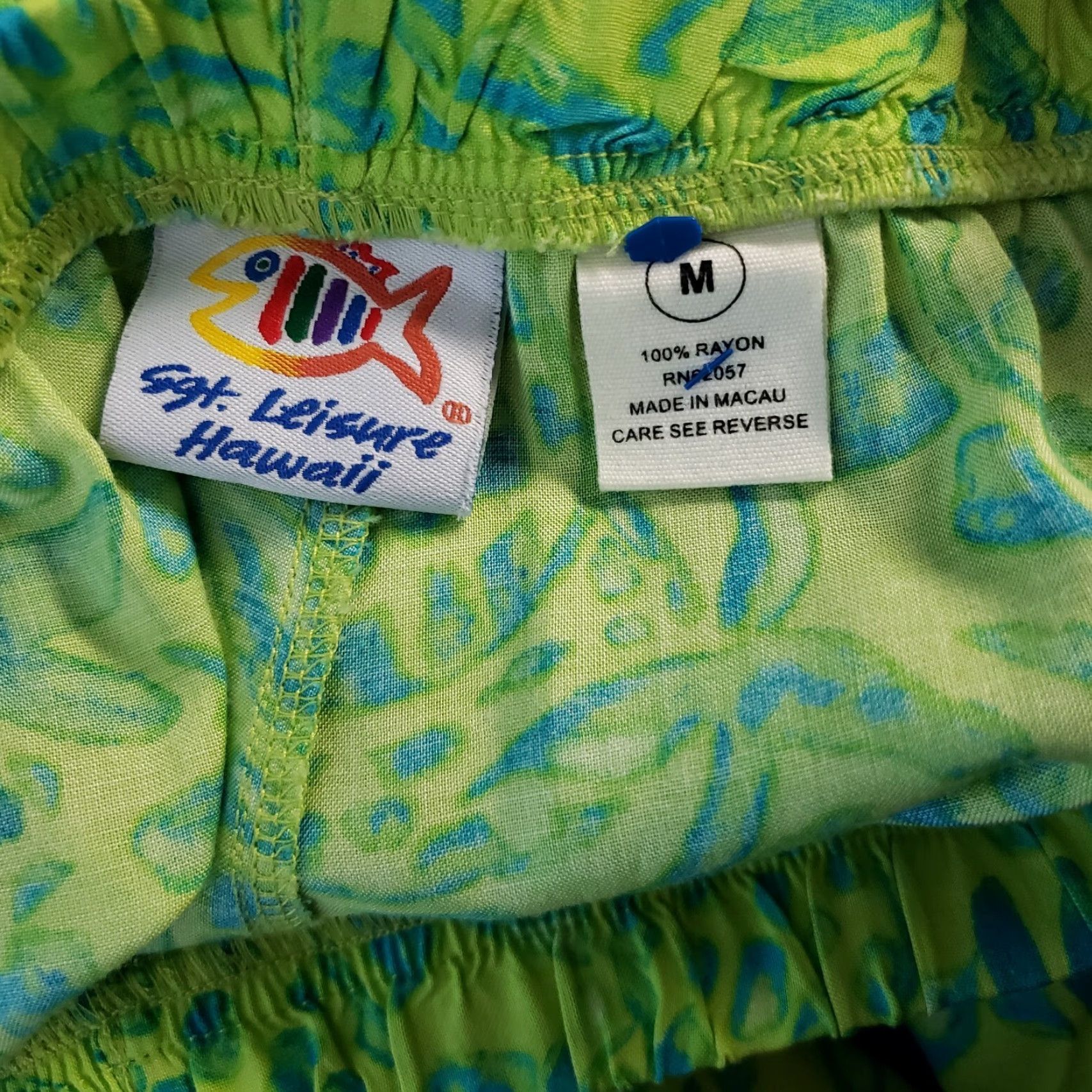 Vintage Sgt Leisure Hawaii Womens Cropped Pants Sz Medium Blue Green Pineapples Rayon Shirt? Size 32" / US 10 / IT 46 - 6 Thumbnail