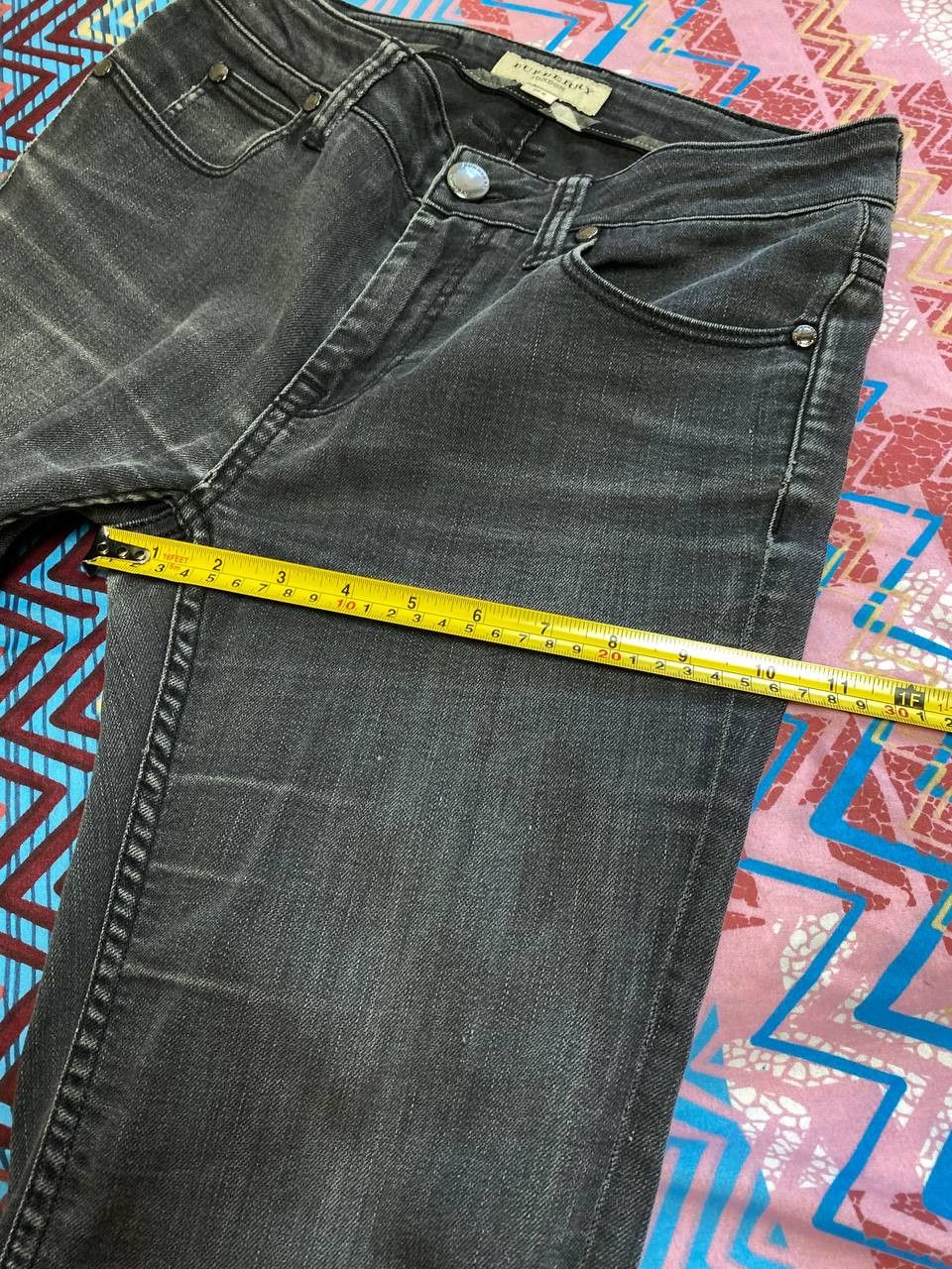 Burberry × Vintage Burberry Women’s Navy Jeans Size 27" / US 4 / IT 40 - 10 Thumbnail