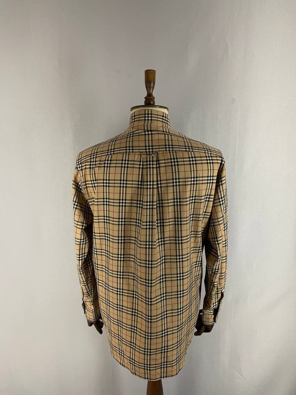 Burberry Burberry Shirt Nova Check Classic Size US M / EU 48-50 / 2 - 8 Thumbnail