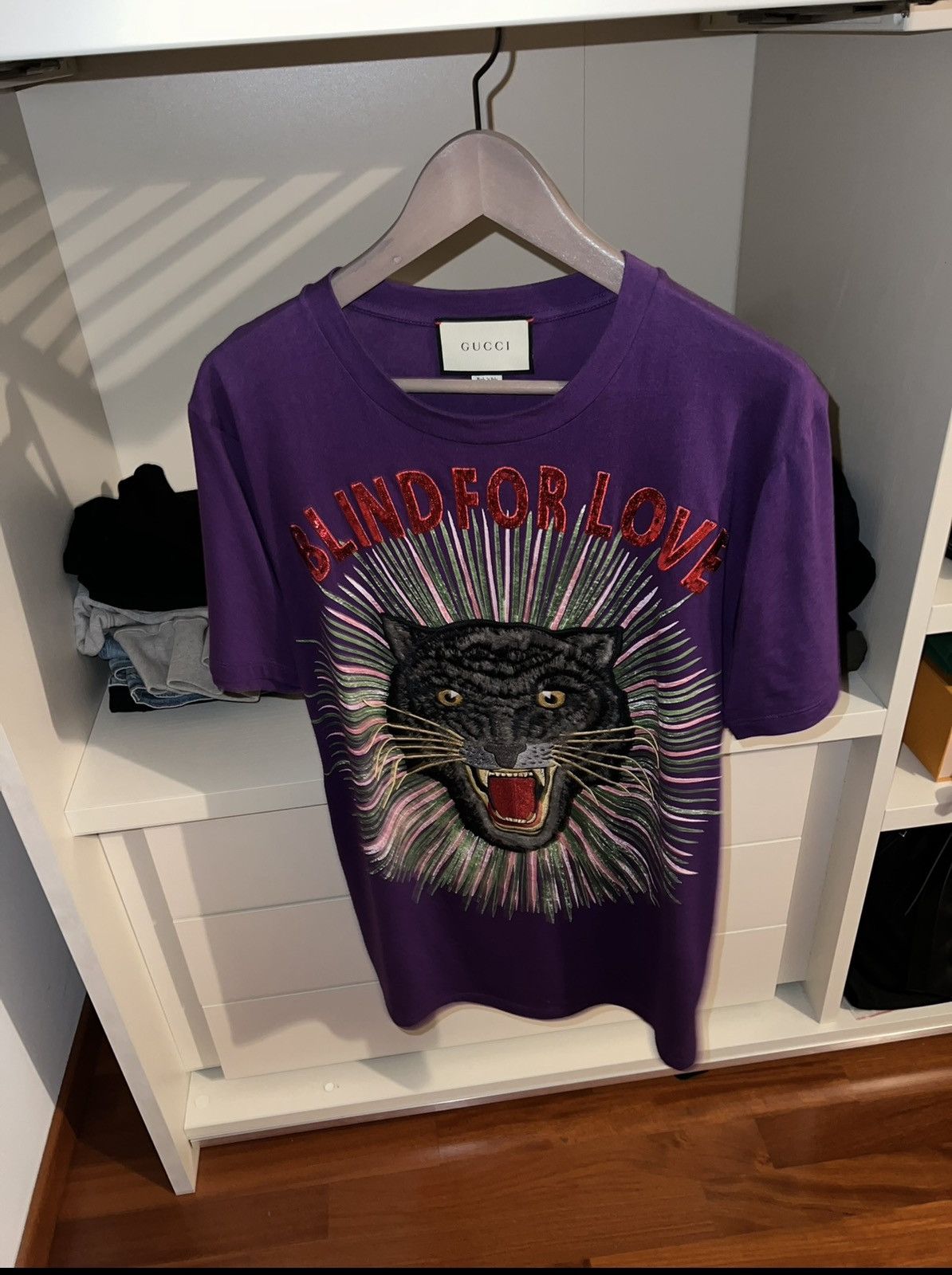 Gucci tee blind for love