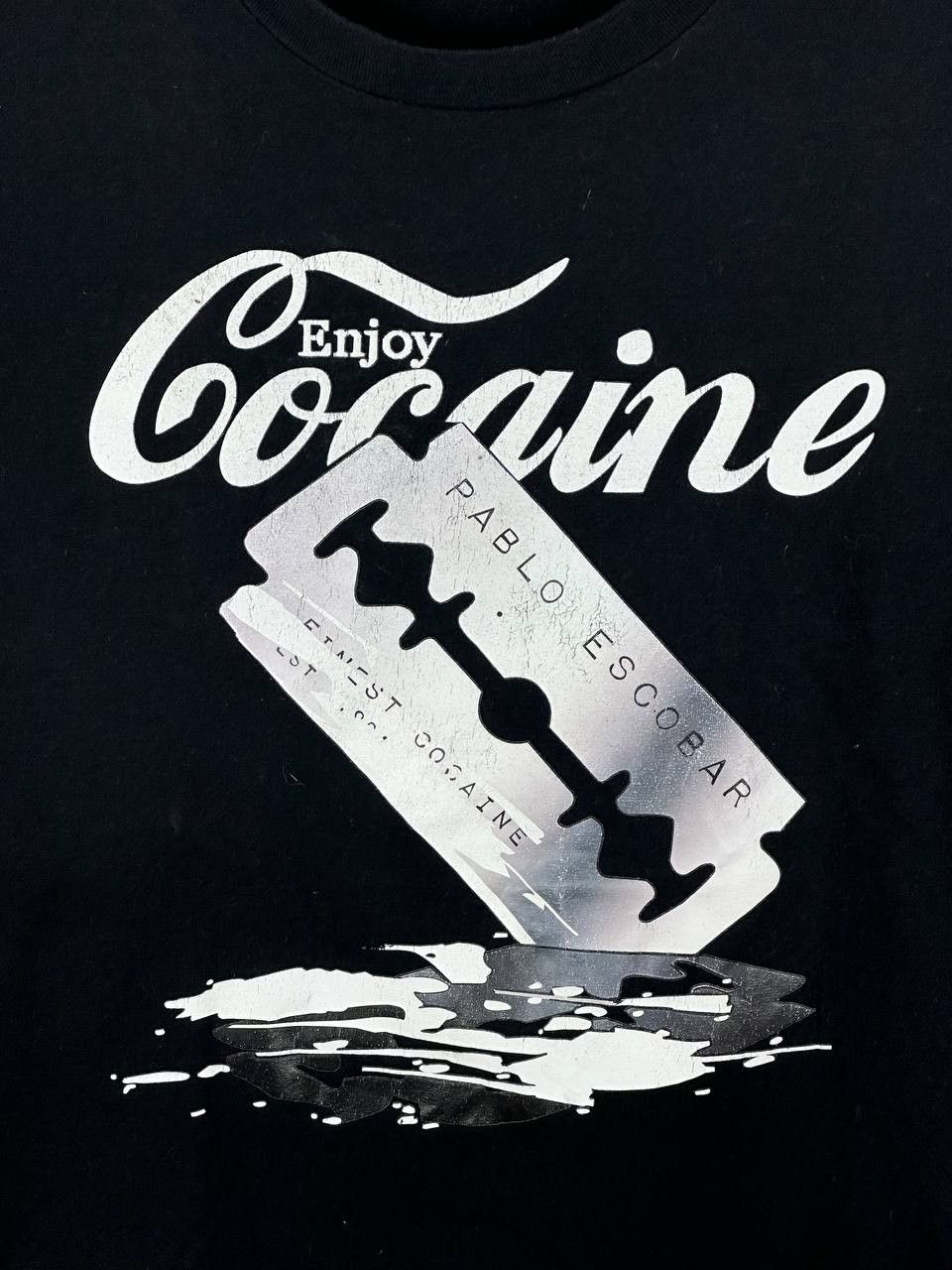 Vintage Vintage Enjoy Cocaine Pablo Escobar T Shirt Mafia Size US M / EU 48-50 / 2 - 4 Thumbnail