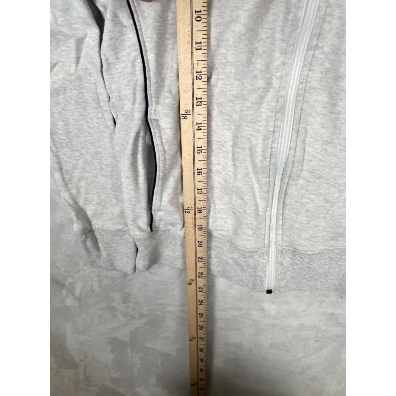 Nike VINTAGE Nike Athletic Dept Gray Hoodie Sweatshirt Women’s Medium Y2K Full Zip Hoodie Size M / US 6-8 / IT 42-44 - 7 Thumbnail
