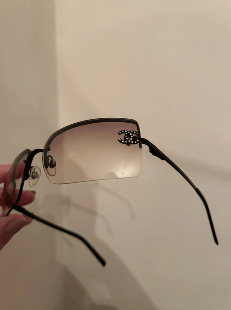 Chanel × Vintage CHANEL Sunglasses 4092-B Rimless Rhinestone 4017 Vintage Size ONE SIZE - 1 Thumbnail