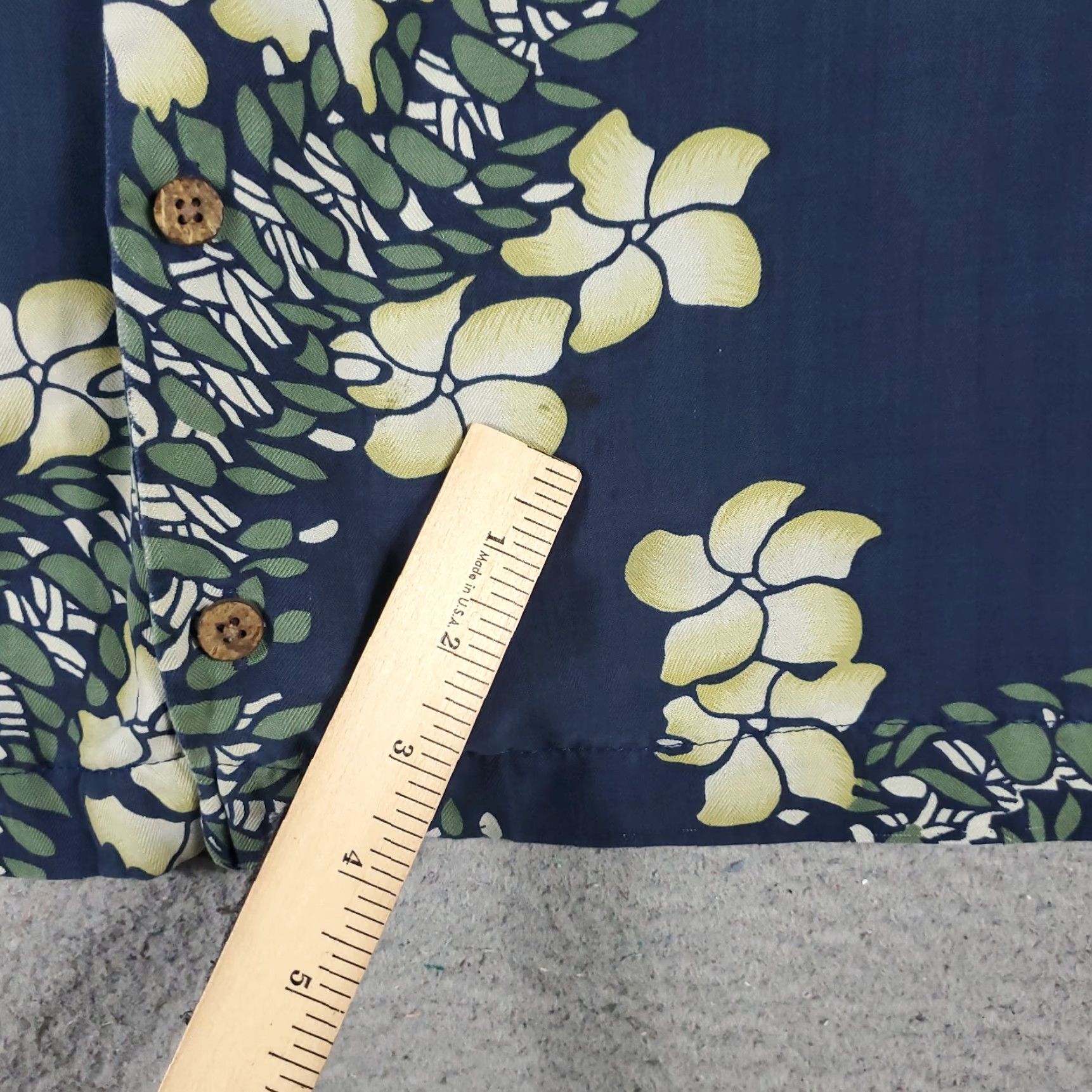 Tommy Bahama Tommy Bahama Shirt Mens XL Blue Aloha Camp Hawaiian Button Up Short Sleeve Size US XL / EU 56 / 4 - 4 Thumbnail