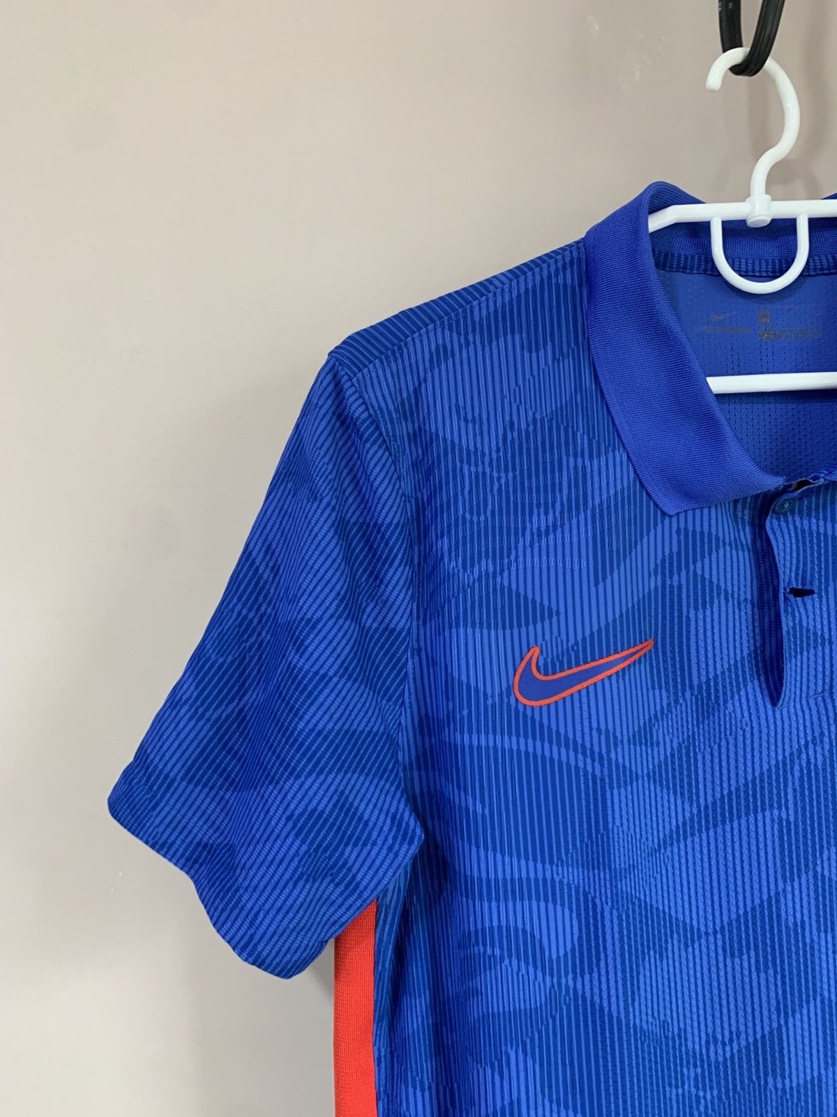 Nike England 20/22 Away Football Shirt Nike Soccer Jersey Sz M Size US M / EU 48-50 / 2 - 3 Thumbnail