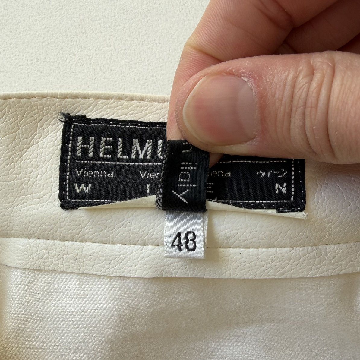 Helmut Lang 1980s Sample White Vegan Leather Pants Size US 30 / EU 46 - 6 Thumbnail