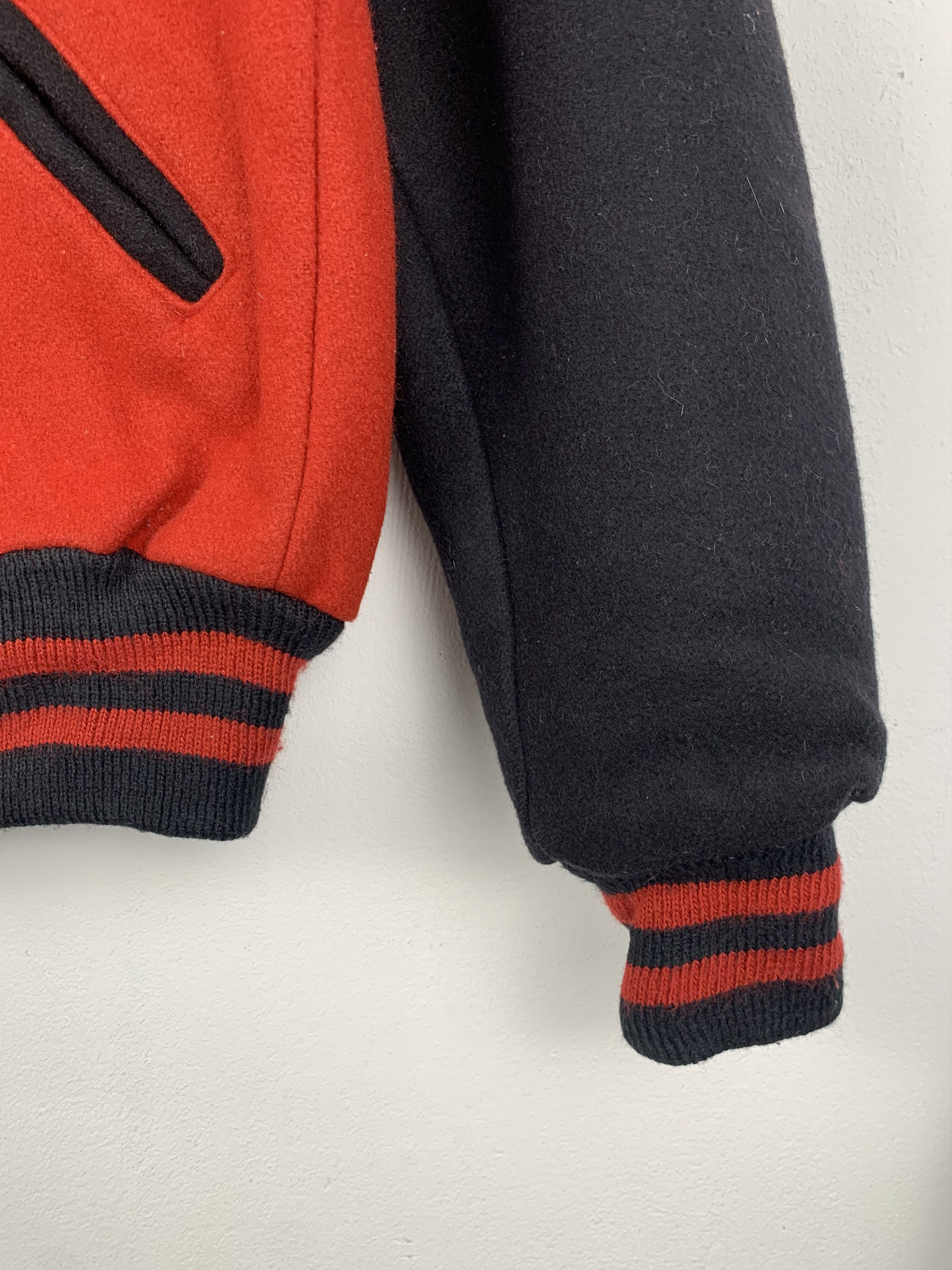Vintage Vintage 70s Bush Keller Wool Varsity Jacket Red V0532 Size US S / EU 44-46 / 1 - 8 Thumbnail