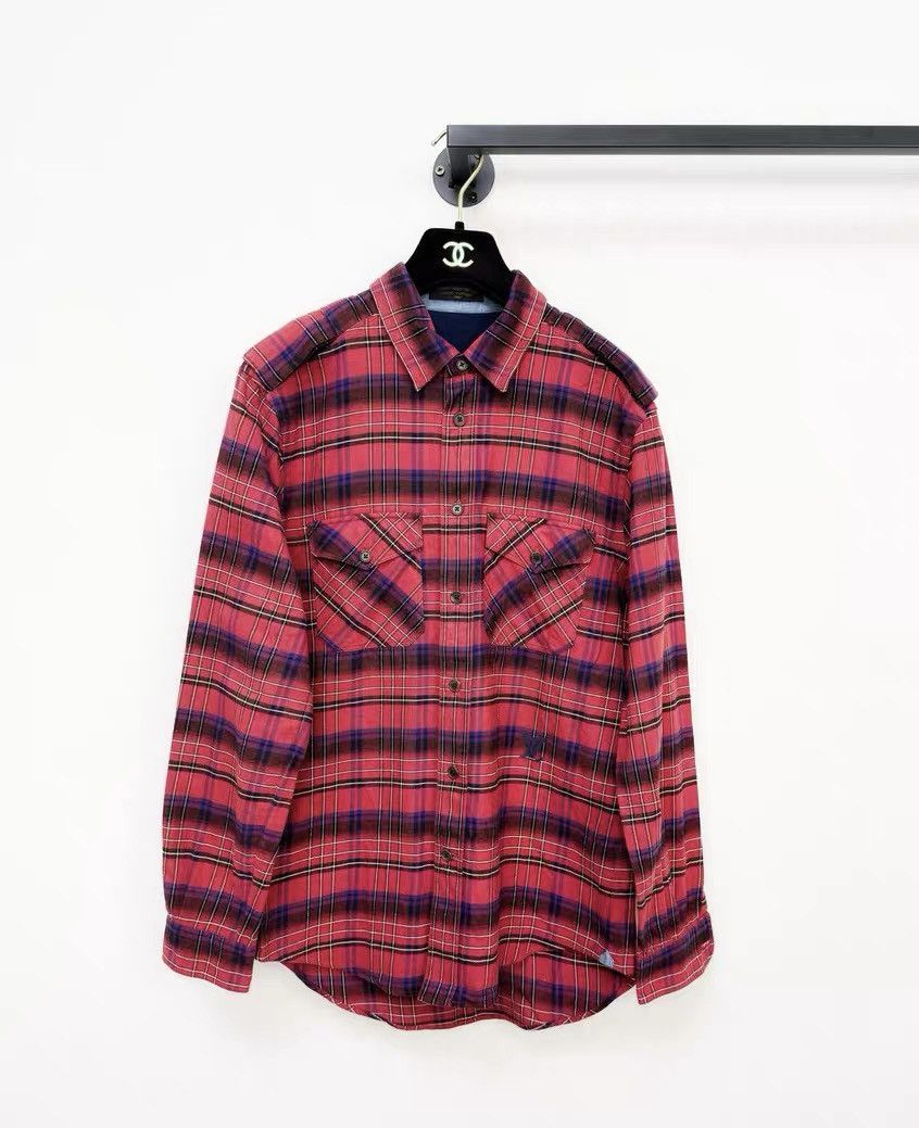 Louis Vuitton Louis Vuitton LV shirt, Size M / US 6-8 / IT 42-44 - 1 Thumbnail