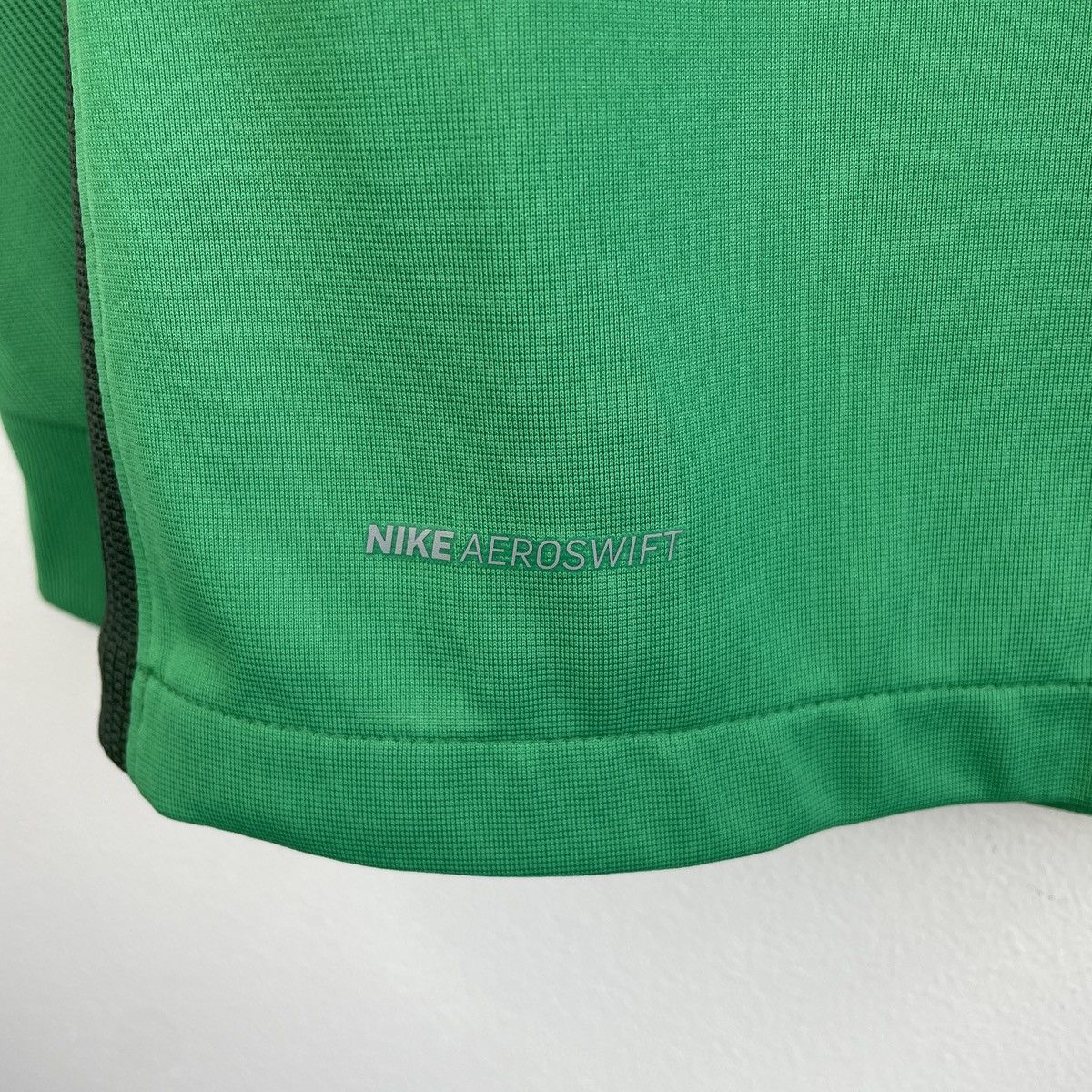 Nike Paris Saint-Germain Nike Aeroswift Authentic Jersey PSG sz L Size US L / EU 52-54 / 3 - 6 Thumbnail