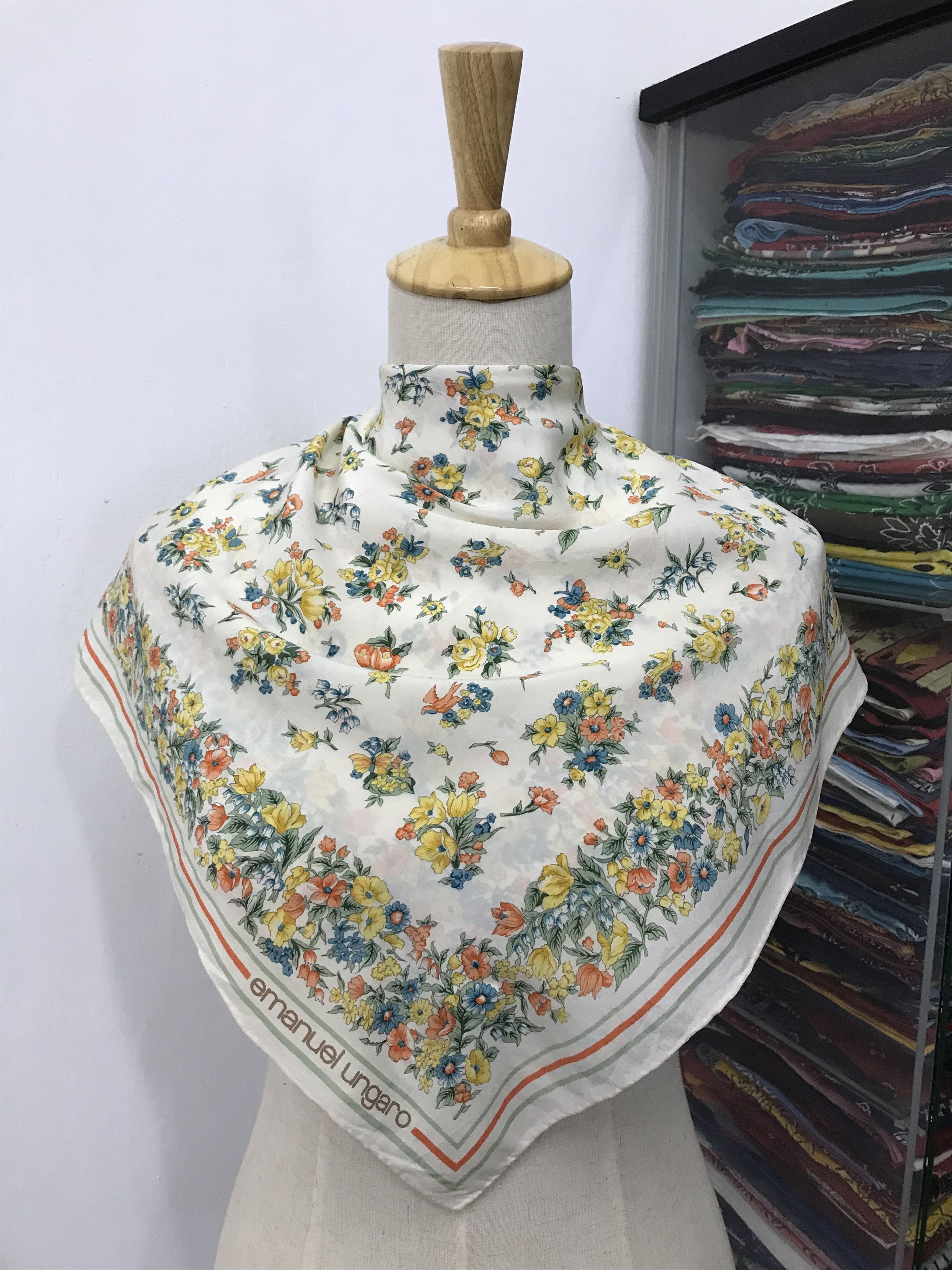 Emanuel Ungaro Vintage Emanuel Ungaro Silk Scarf Size ONE SIZE - 1 Thumbnail