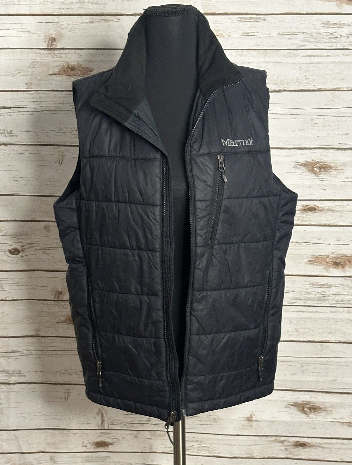 Marmot Marmot gorpcore black insulated puffer vest Size Small Size US S / EU 44-46 / 1 - 1 Thumbnail
