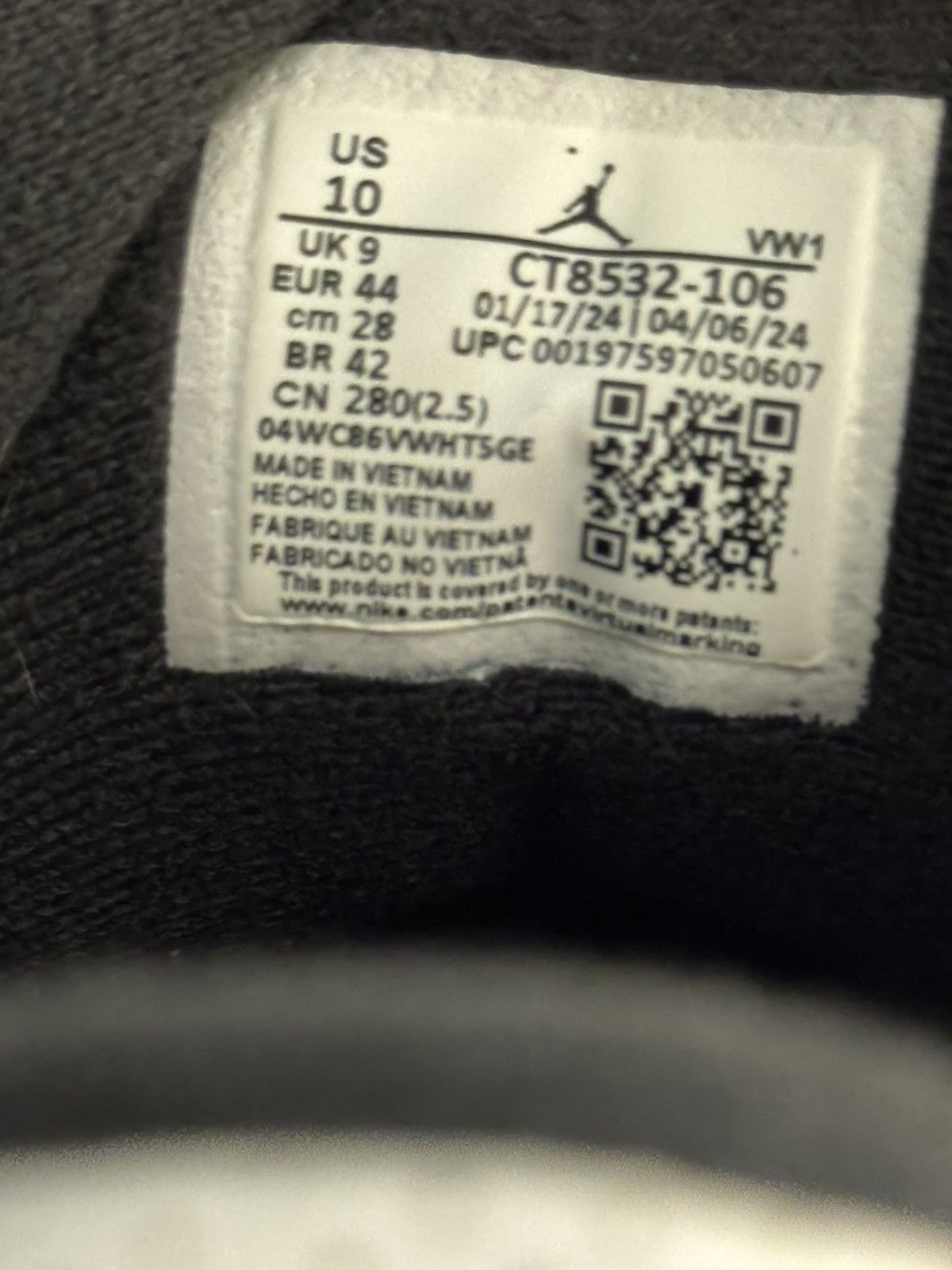 Jordan Brand Jordan 3 Retro Cement Grey Size US 10 / EU 43 - 7 Thumbnail