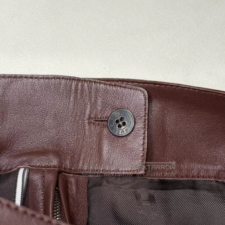 Hermes Hermes Burgundy Sheepskin Waist Chain Short Pants Size 25" / US 0 / IT 36 - 4 Thumbnail