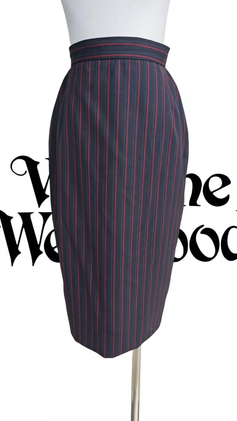Vivienne Westwood Vivienne Westwood Wool black skirt Size 25" / US 0 / IT 36 - 1 Thumbnail