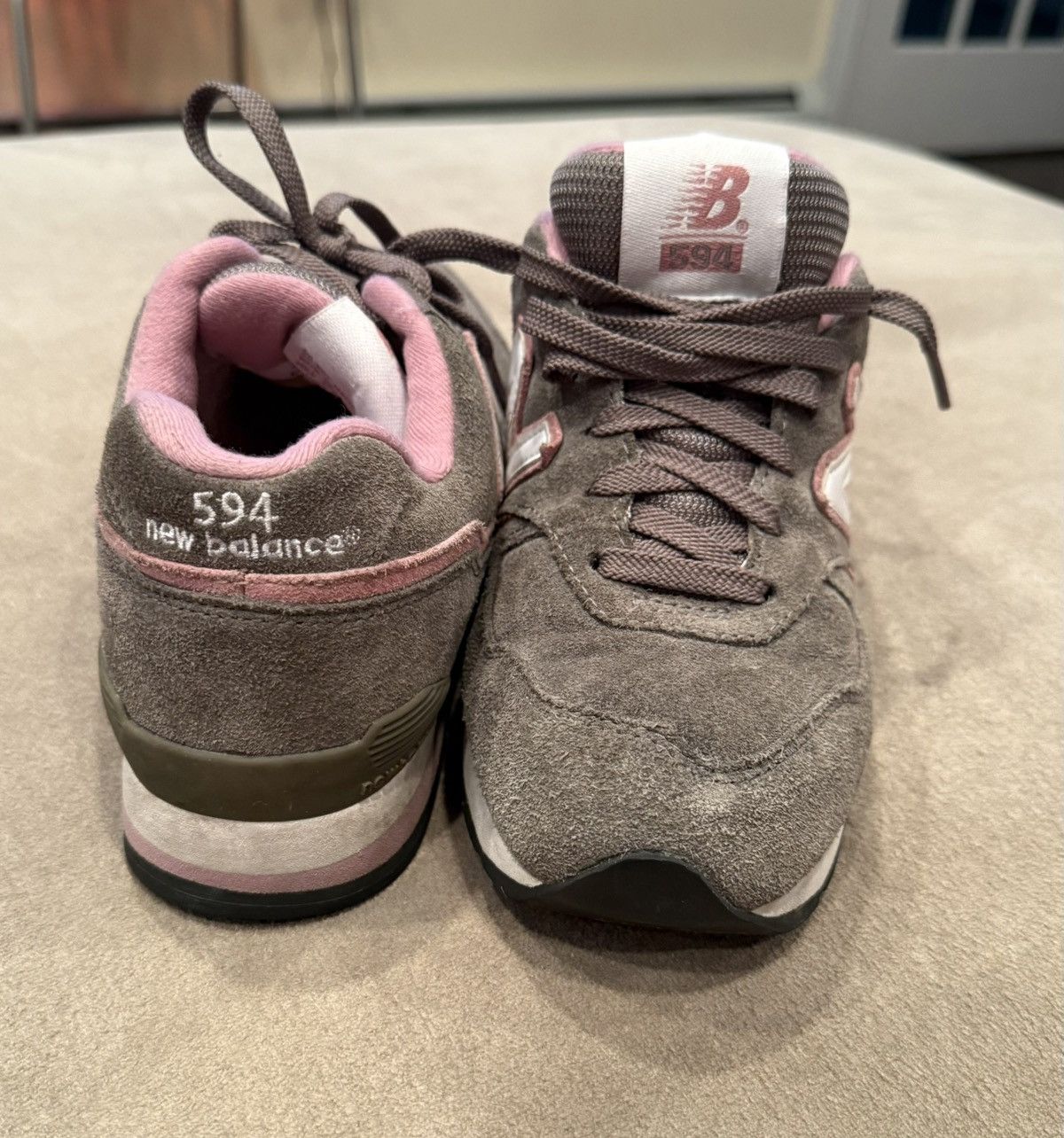 New Balance Women’s Retro New Balance Prototype 2004 Size US 7 / IT 37 - 3 Thumbnail