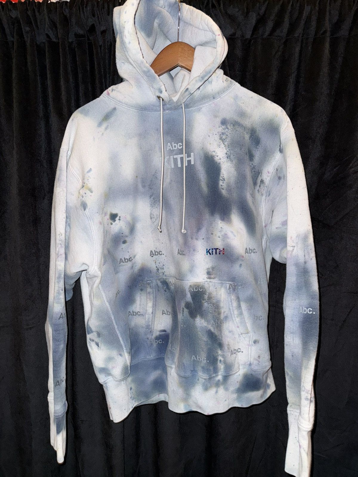 Advisory Board Crystals × Kith Kith X Advisory Board Crystals Holograph Tie-Dye Hoodie Size US M / EU 48-50 / 2 - 1 Thumbnail