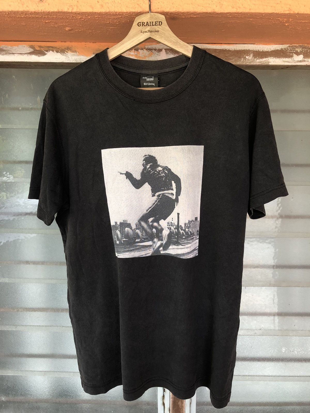 Keith Haring Vintage Keith Haring Estate Skateboard Shirt Faded Tee Size US M / EU 48-50 / 2 - 1 Thumbnail